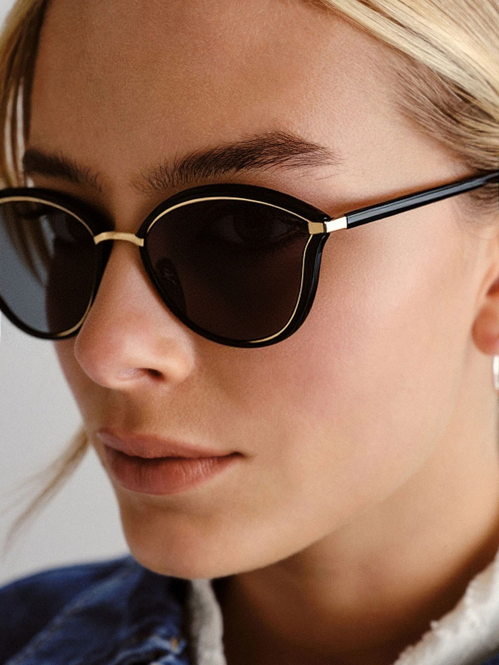 The Aura очки солнцезащитные H8709N01R