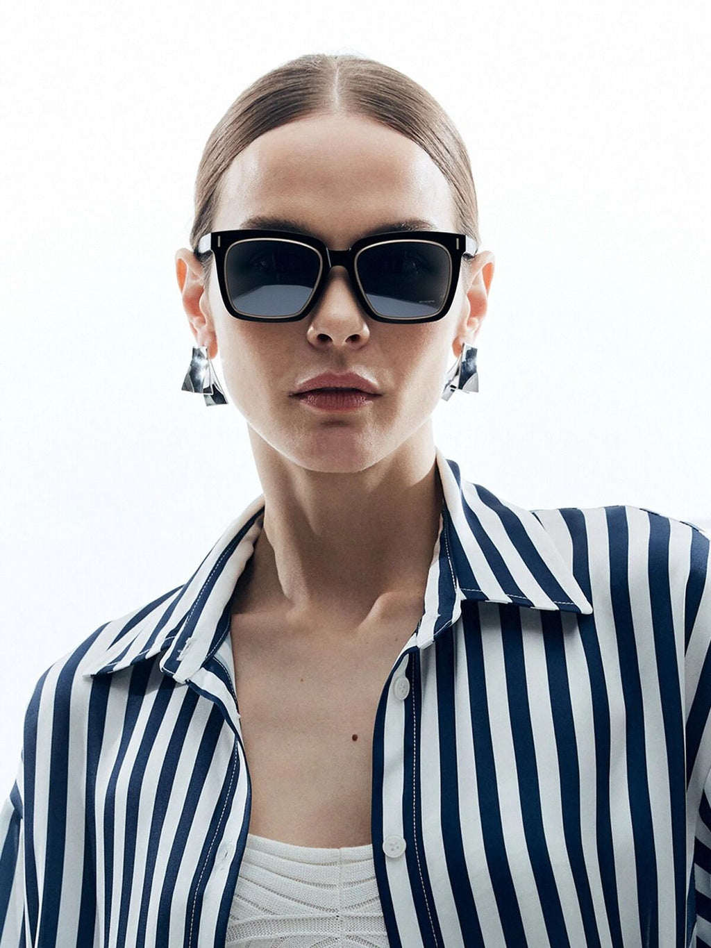 The Aura очки солнцезащитные N6650P16