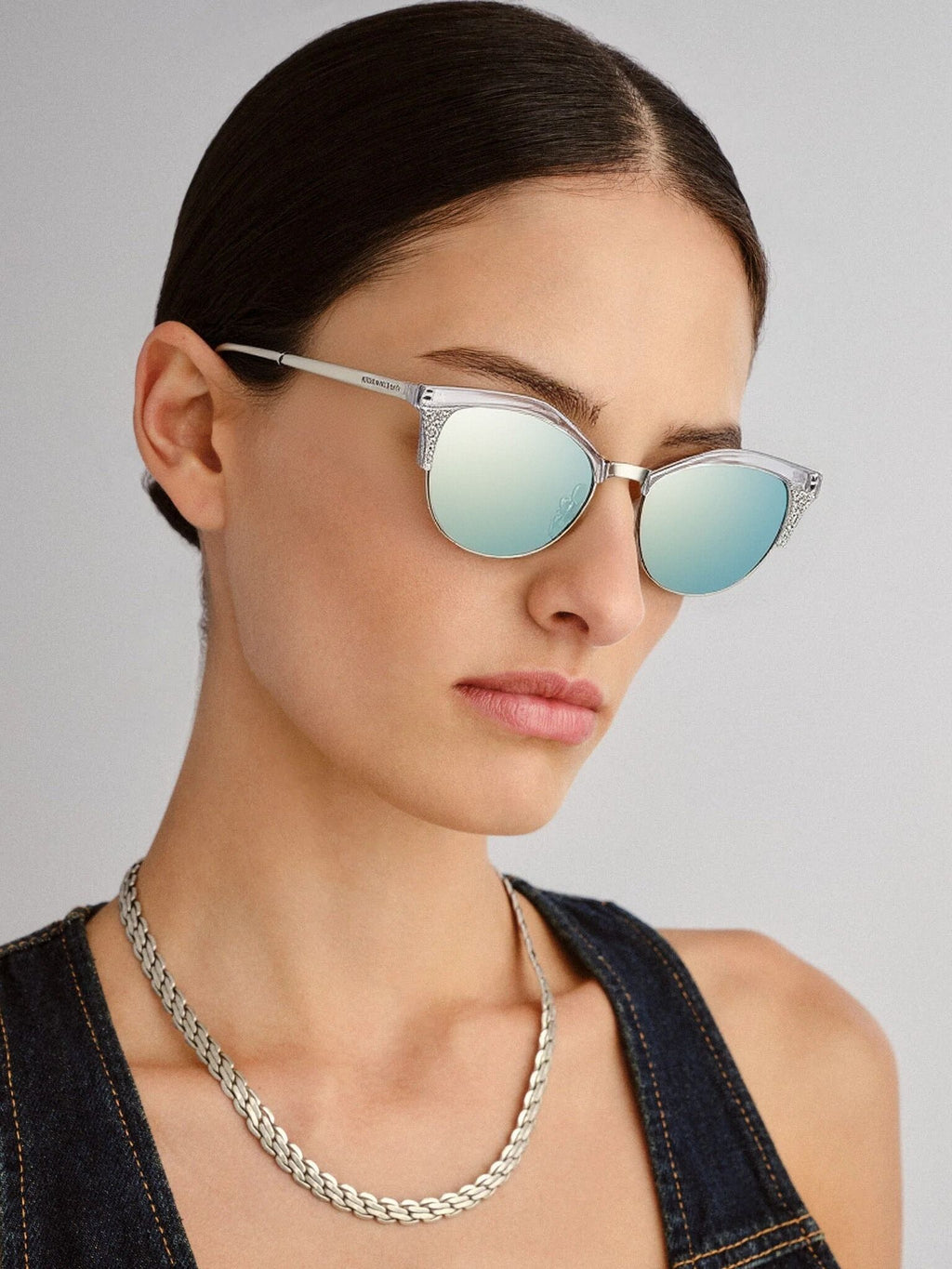 The Aura очки солнцезащитные H8622HD57