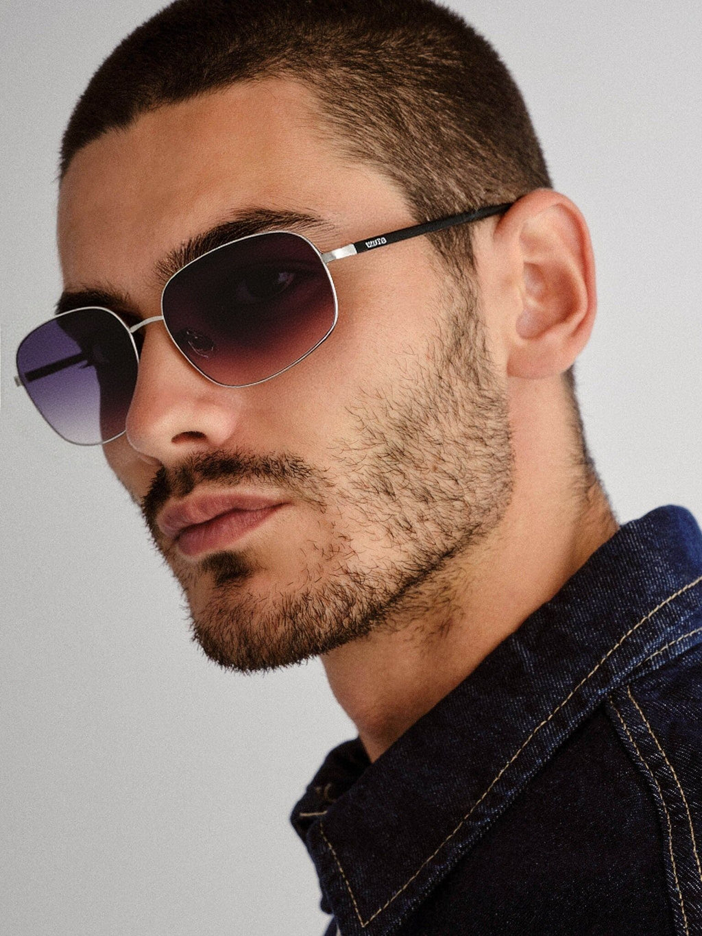 The Aura очки солнцезащитные HN22201-C08-2