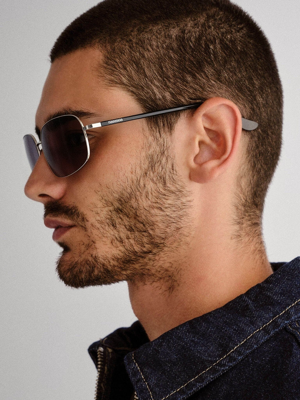 The Aura очки солнцезащитные HN22201-C08-2