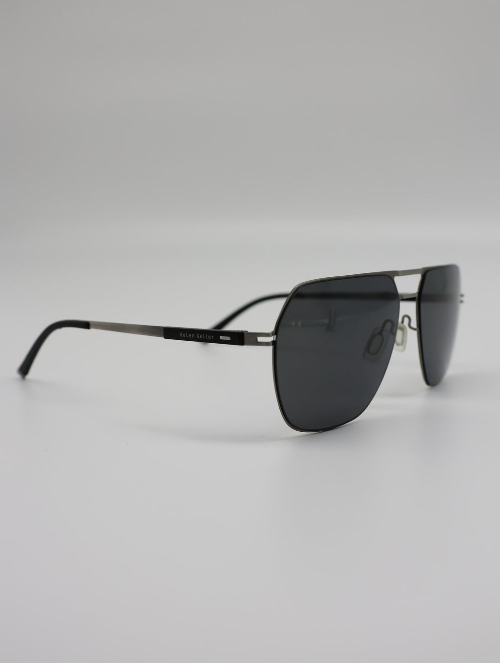 The Aura очки солнцезащитные H8663HD22