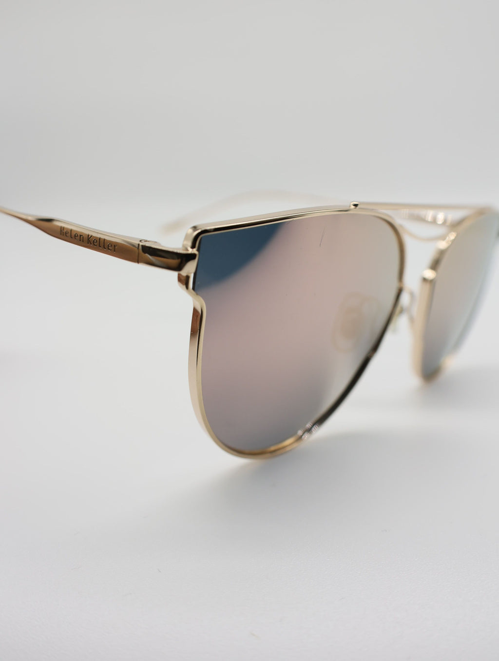 The Aura очки солнцезащитные H8631TD13