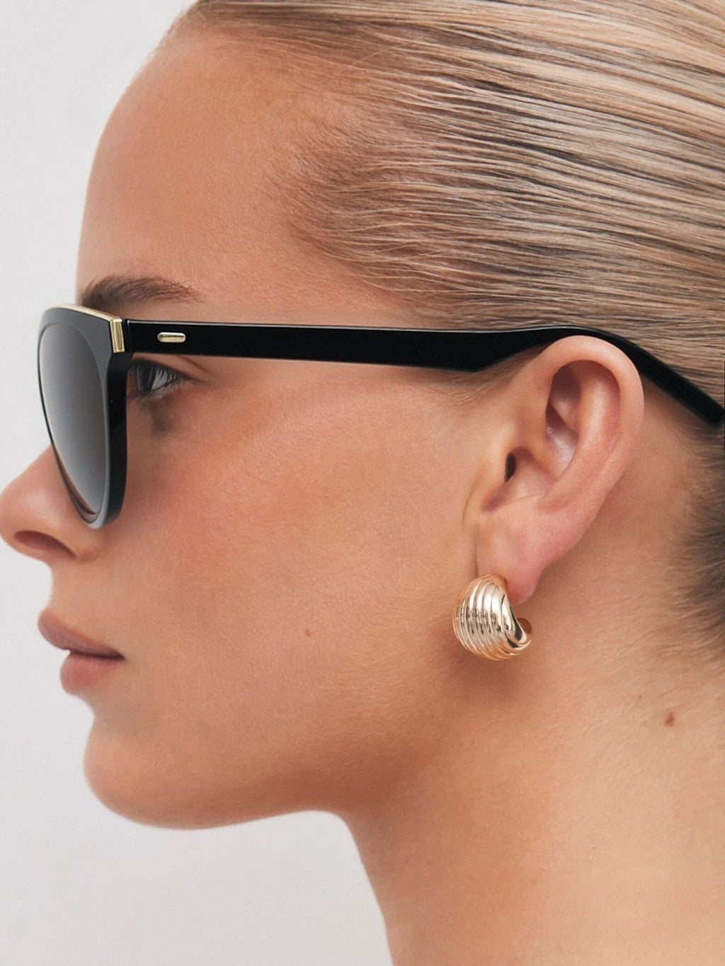 The Aura очки солнцезащитные H8701N21R