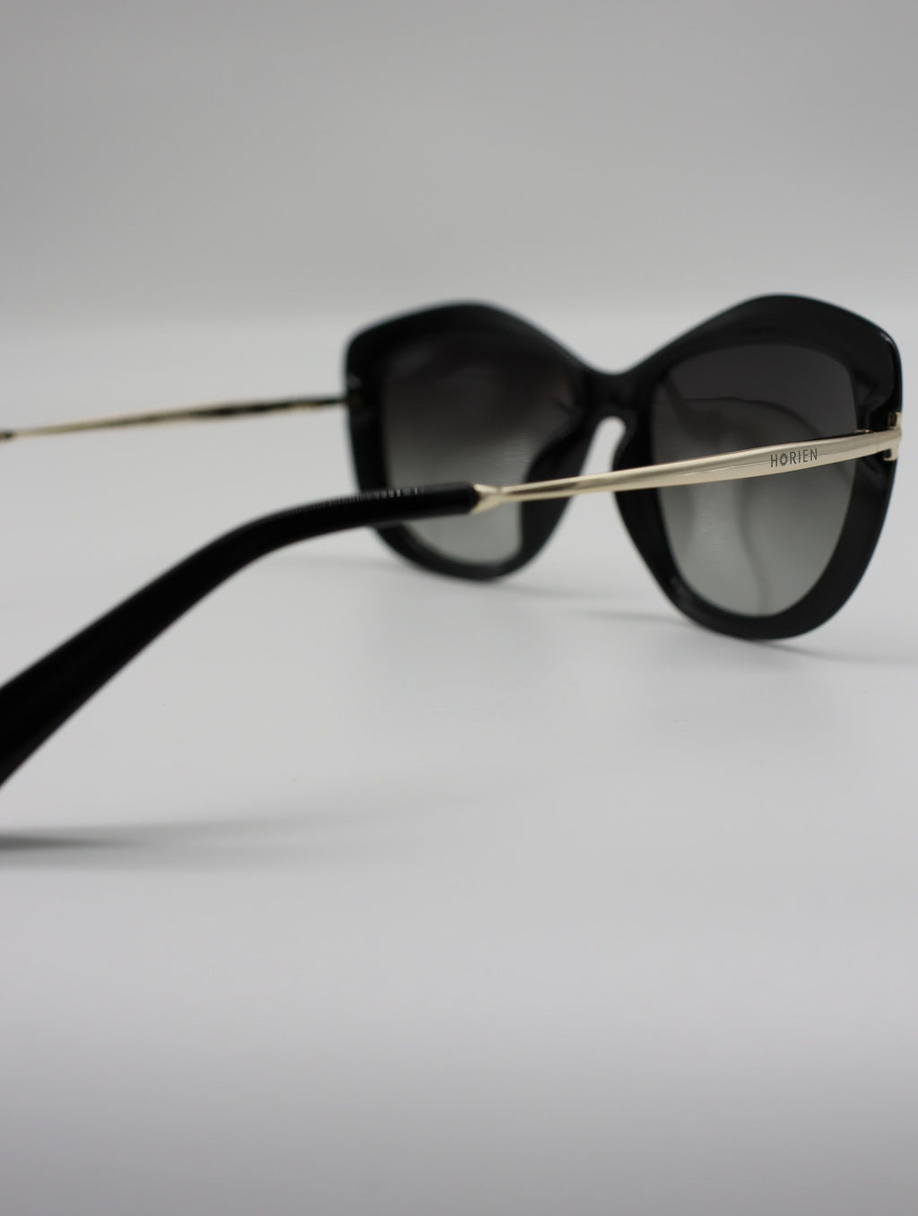 The Aura очки солнцезащитные N6315P06