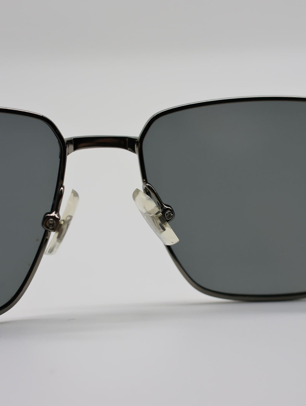 The Aura очки солнцезащитные N6567TD12