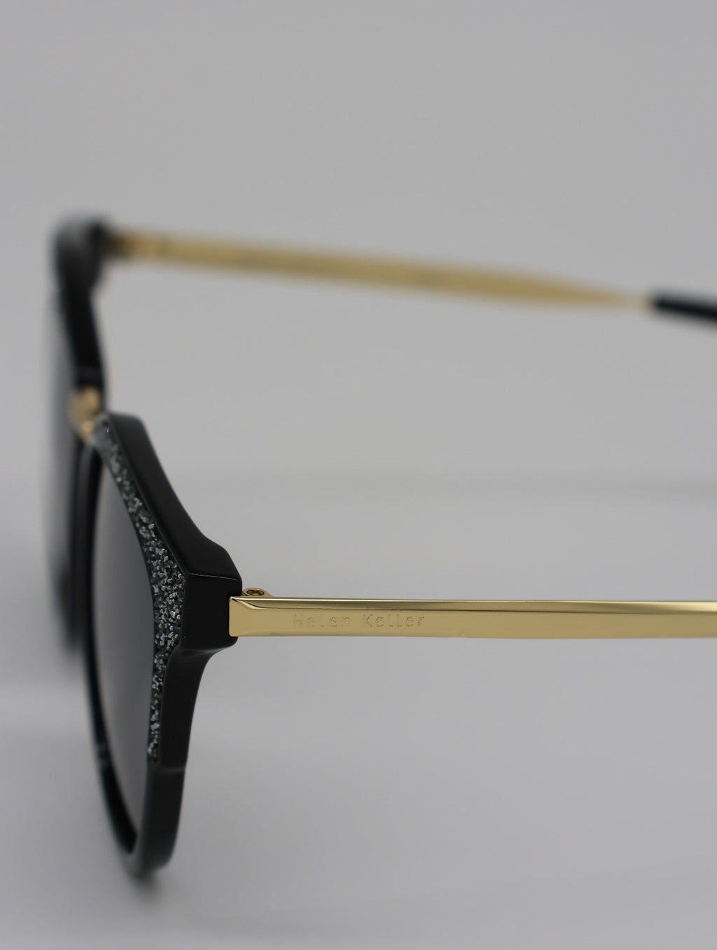 The Aura очки солнцезащитные H8619TD51