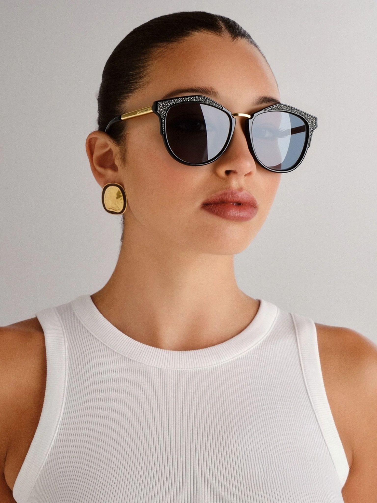 The Aura очки солнцезащитные H8619TD51