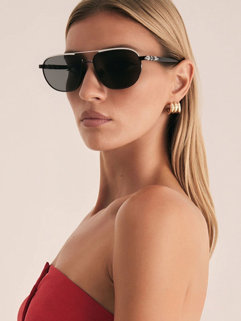 The Aura очки солнцезащитные HN21207-C08-3