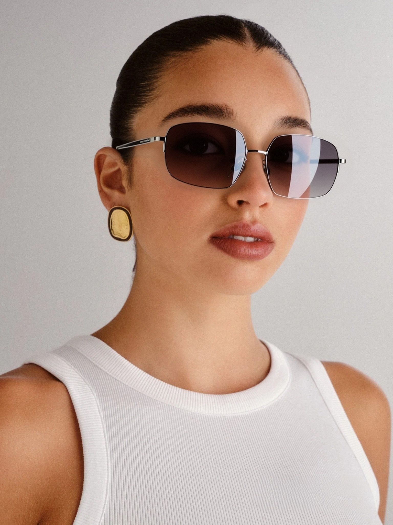 The Aura очки солнцезащитные HN22201-C08-2