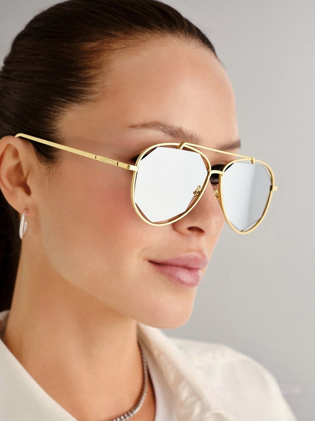 The Aura очки солнцезащитные H8607HD22