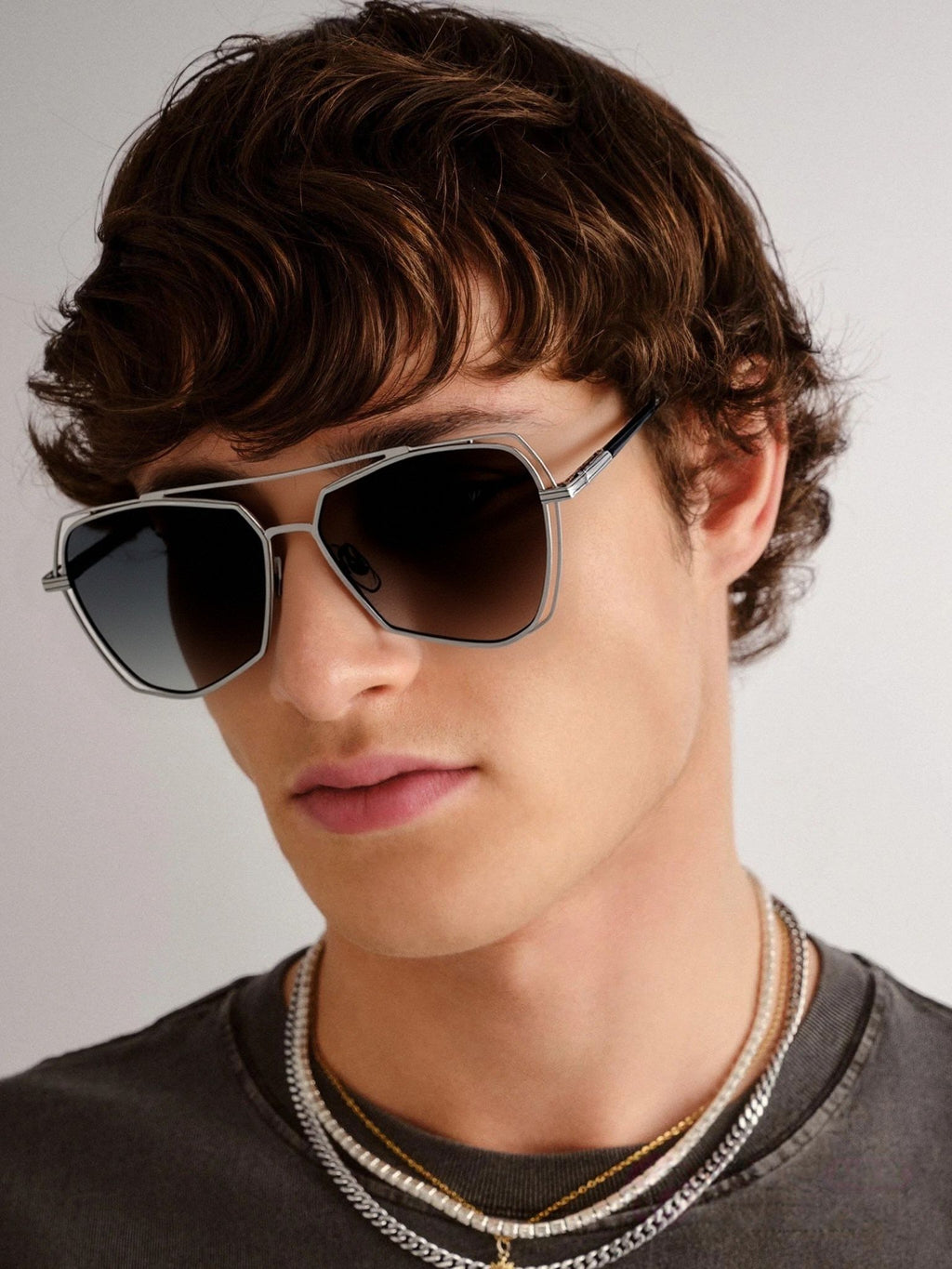 The Aura очки солнцезащитные N6556TD12