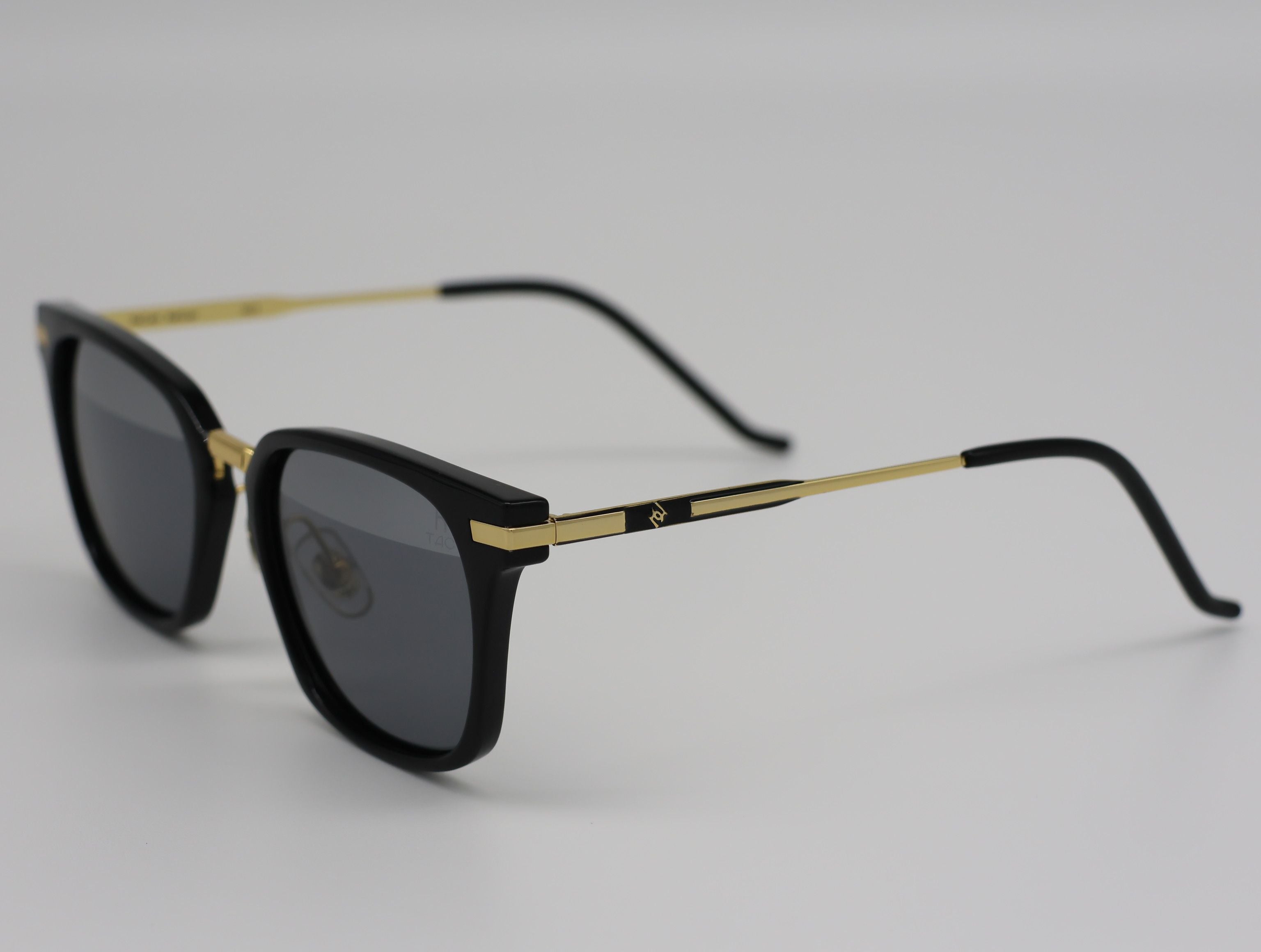 The Aura очки солнцезащитные H8655TD51