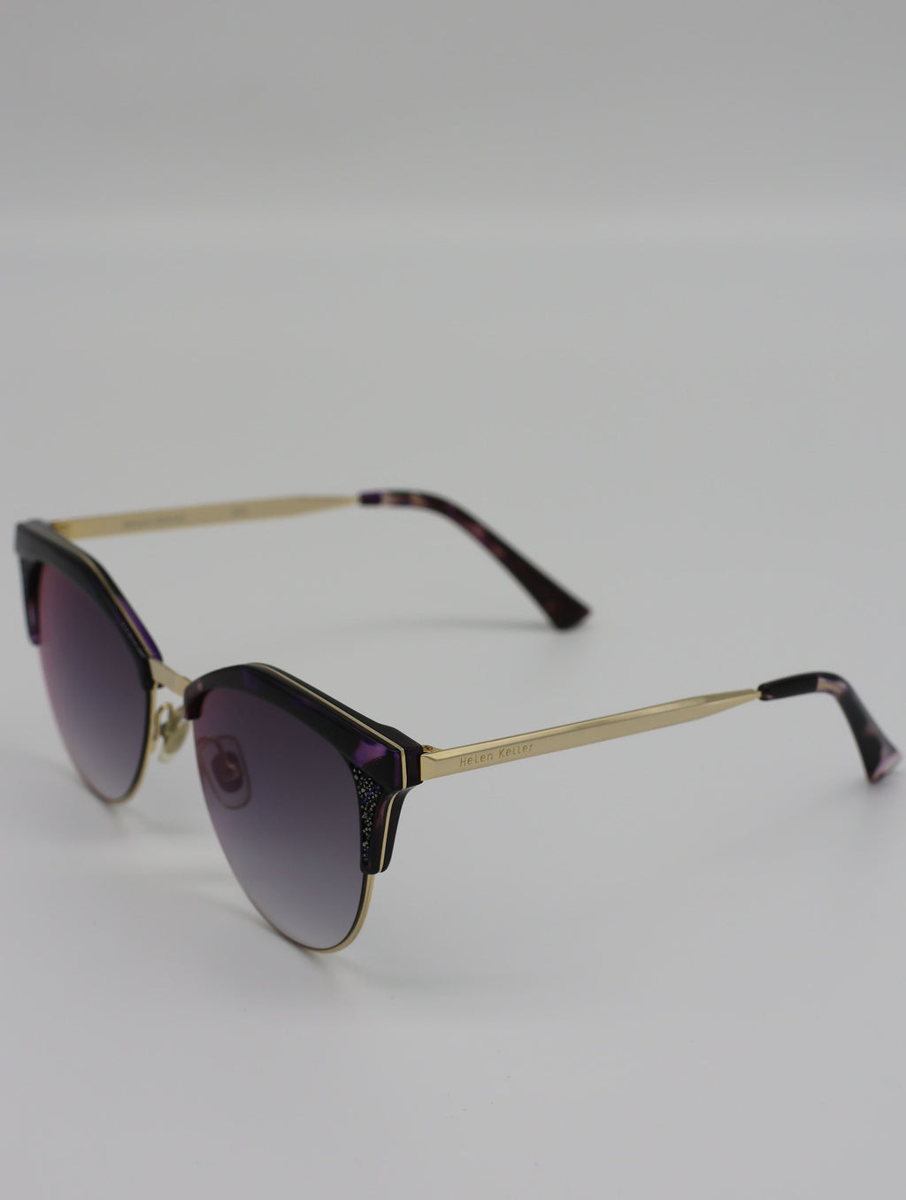 The Aura очки солнцезащитные H8622ND55