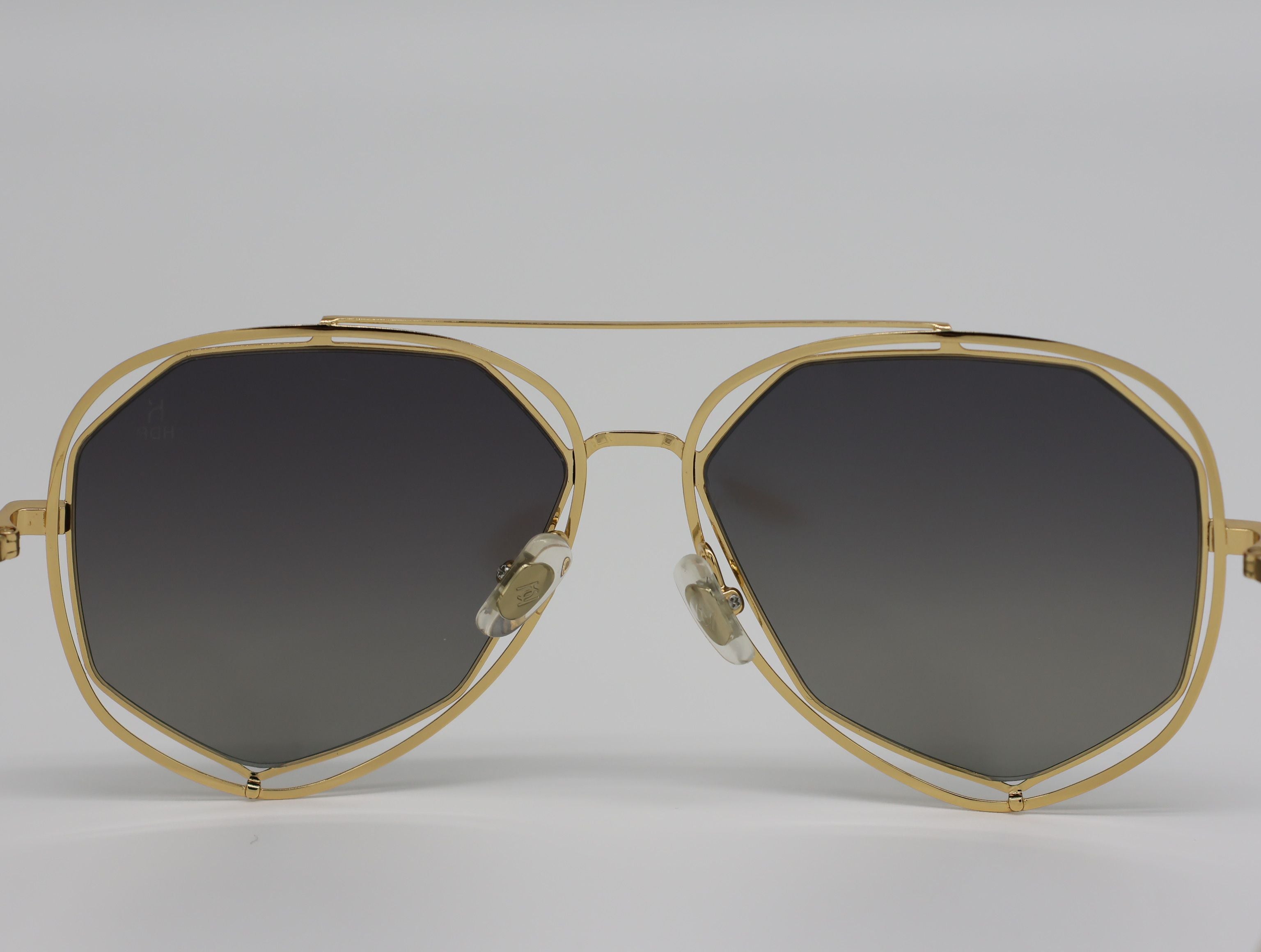 The Aura очки солнцезащитные H8607HD22