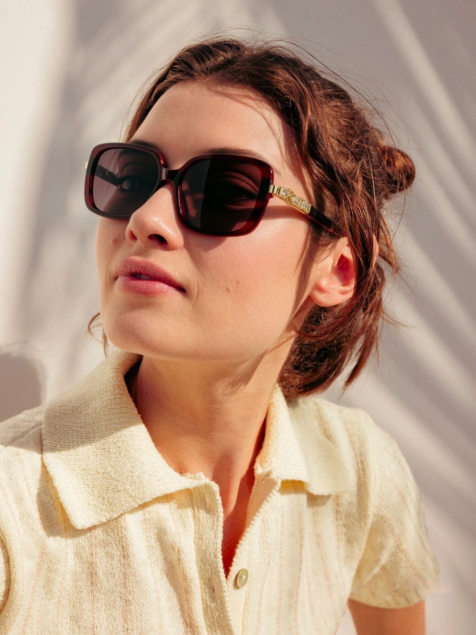 The Aura очки солнцезащитные H8524P45