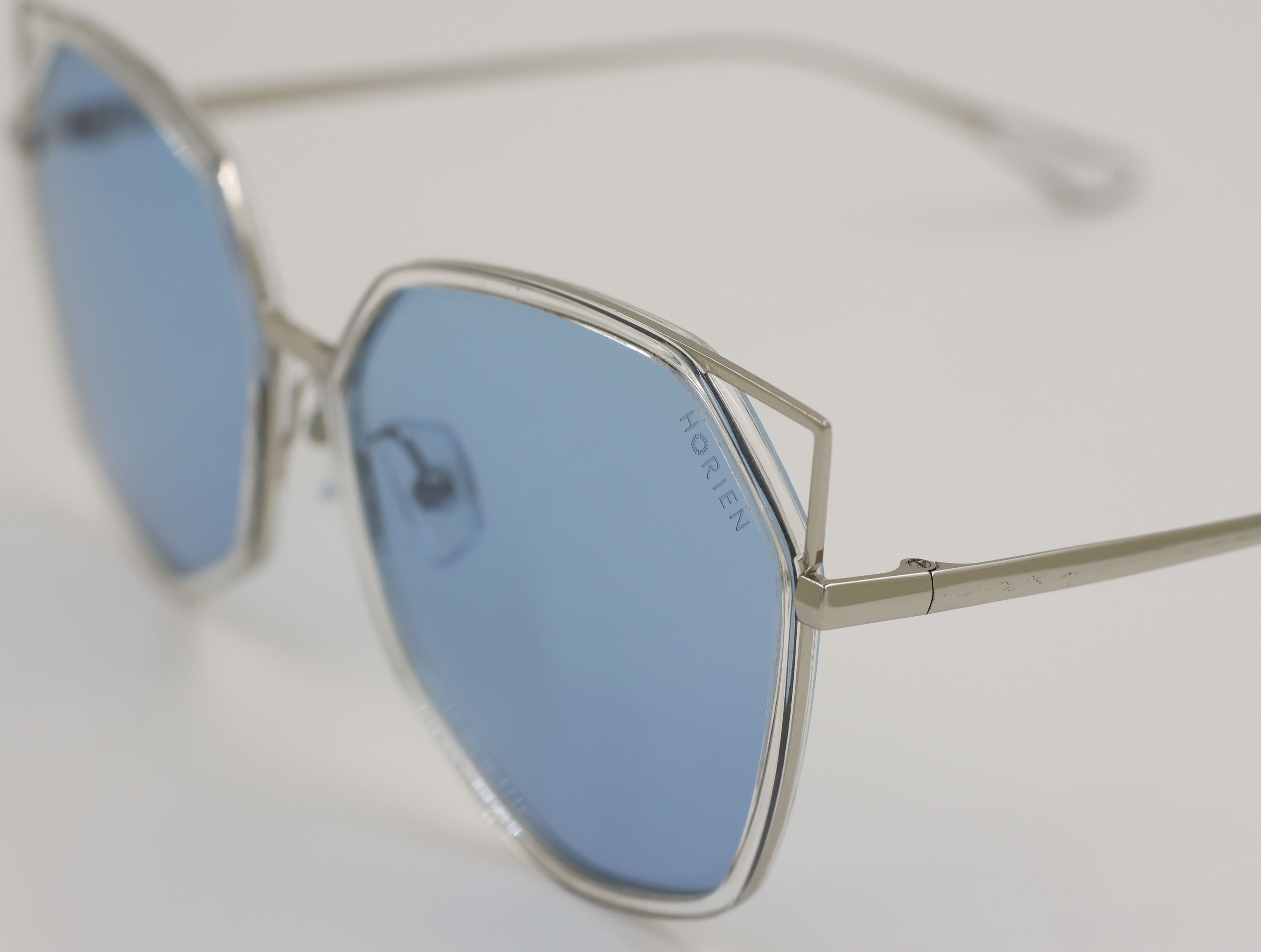 The Aura очки солнцезащитные N6623P65