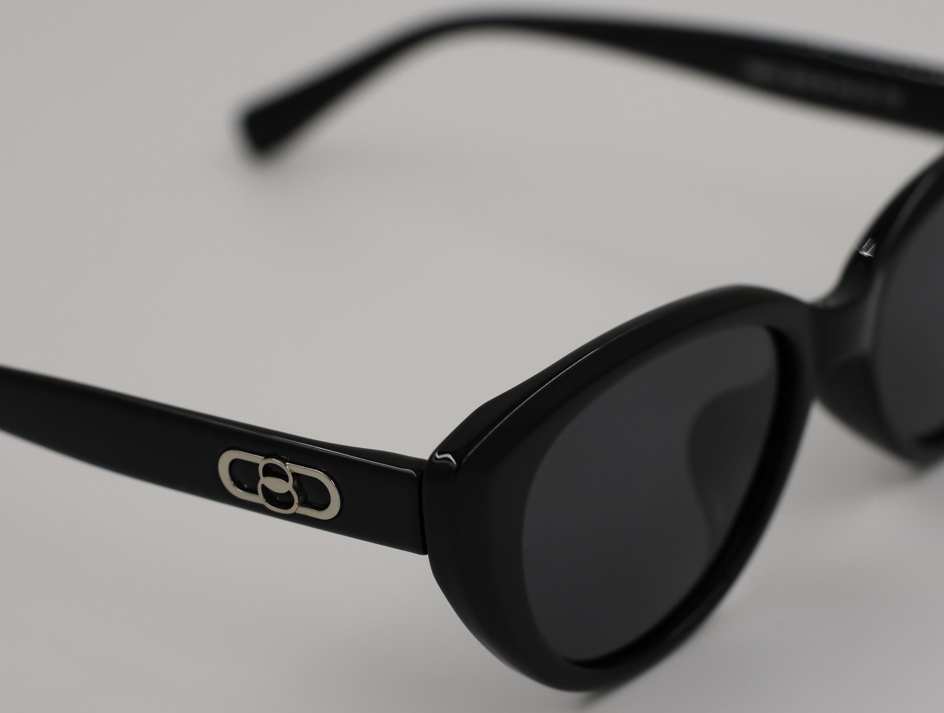 The Aura очки солнцезащитные JY19472C1