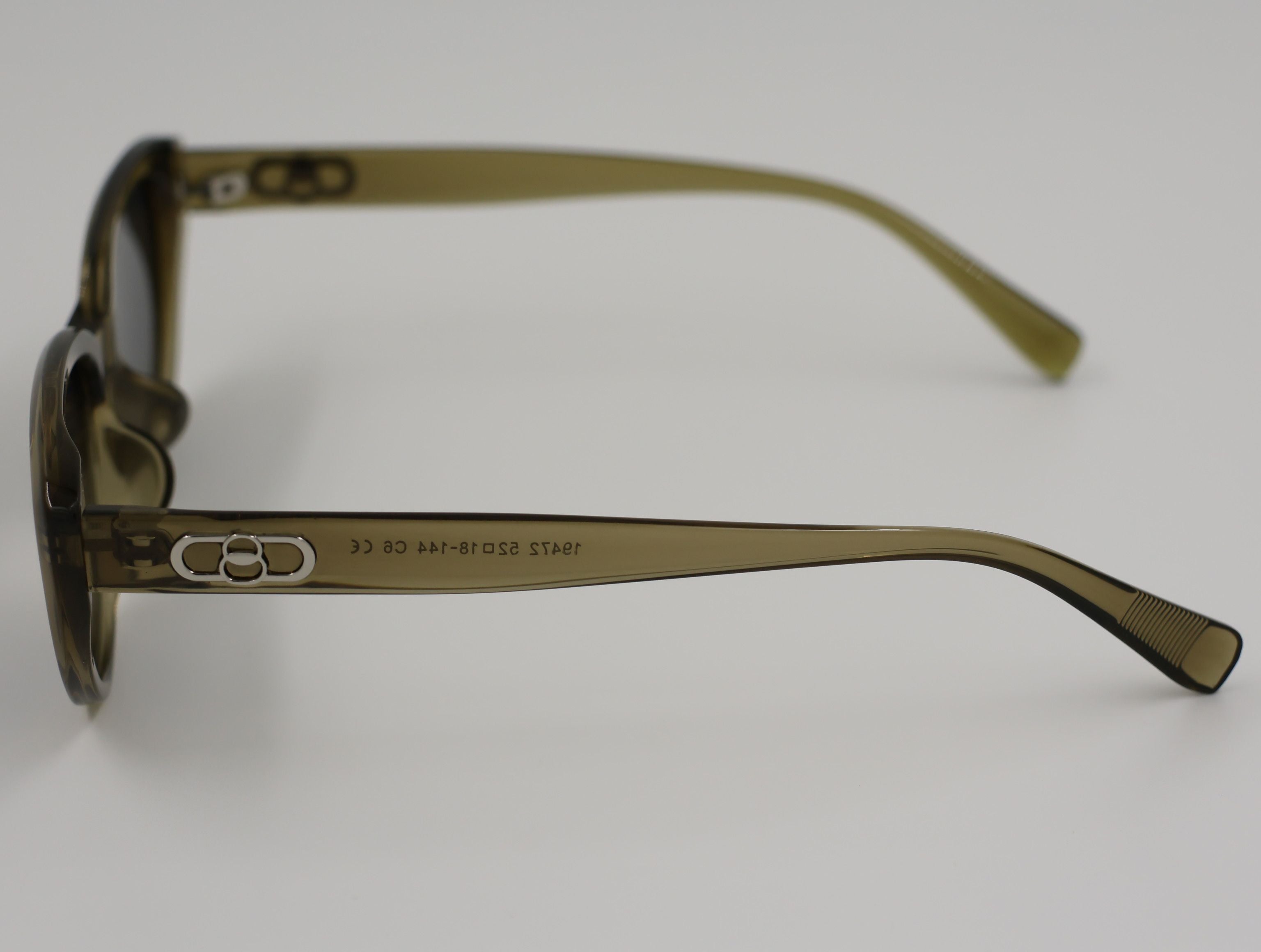 The Aura очки солнцезащитные JY19472C6