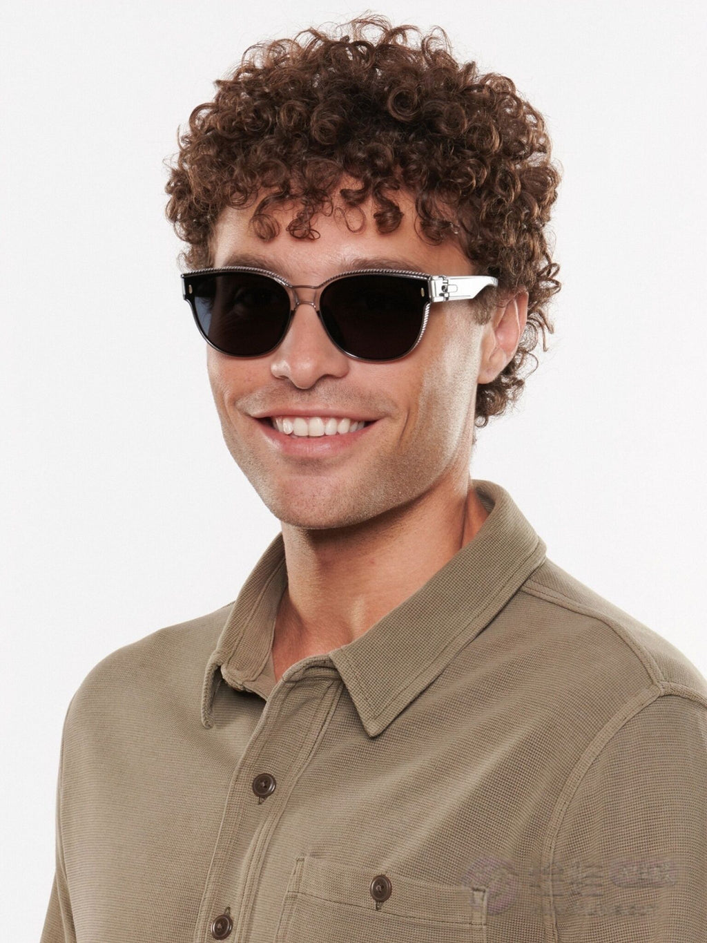 The Aura очки солнцезащитные JYTH515THS