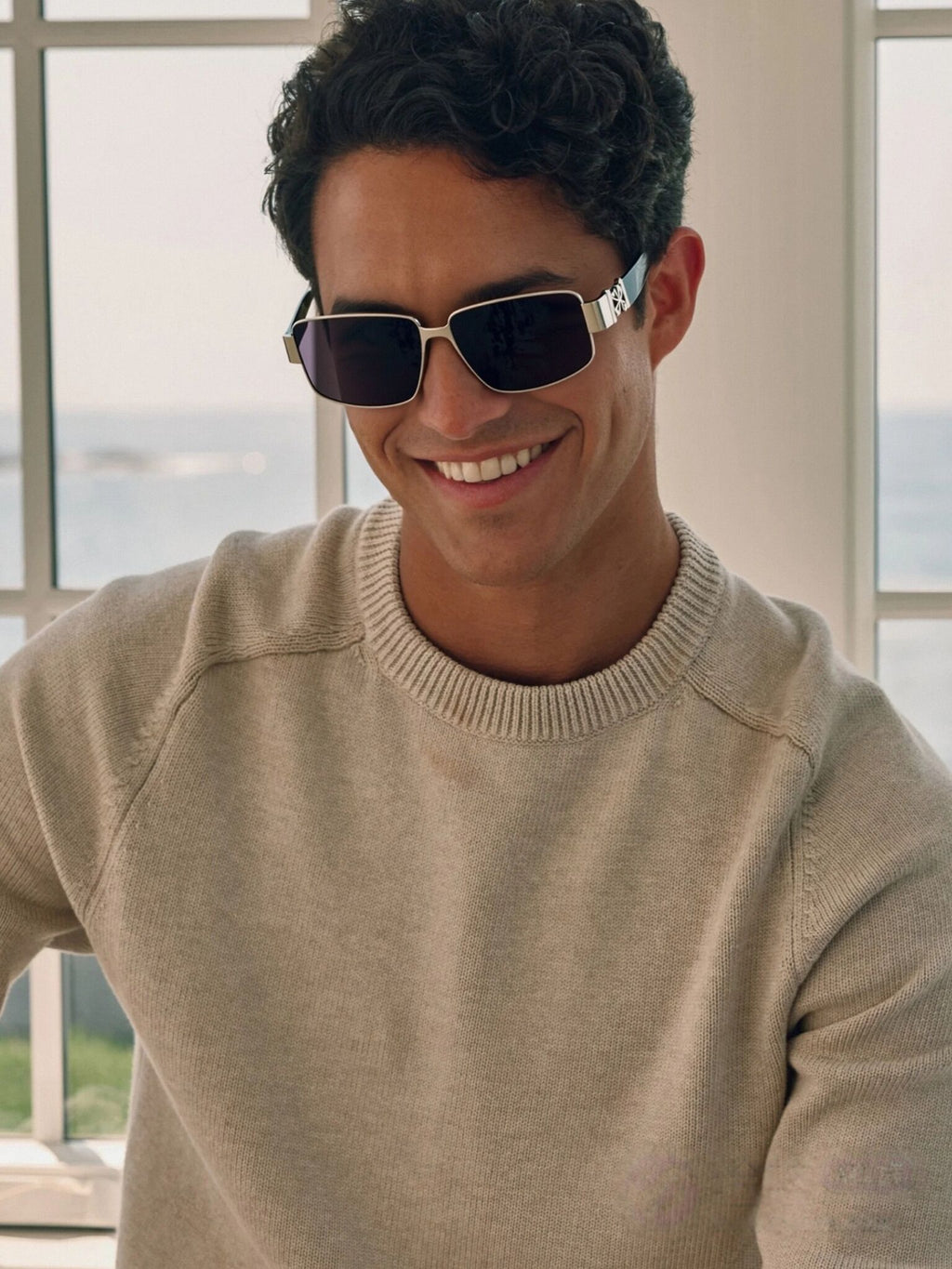 The Aura очки солнцезащитные HN-110007-B601P3