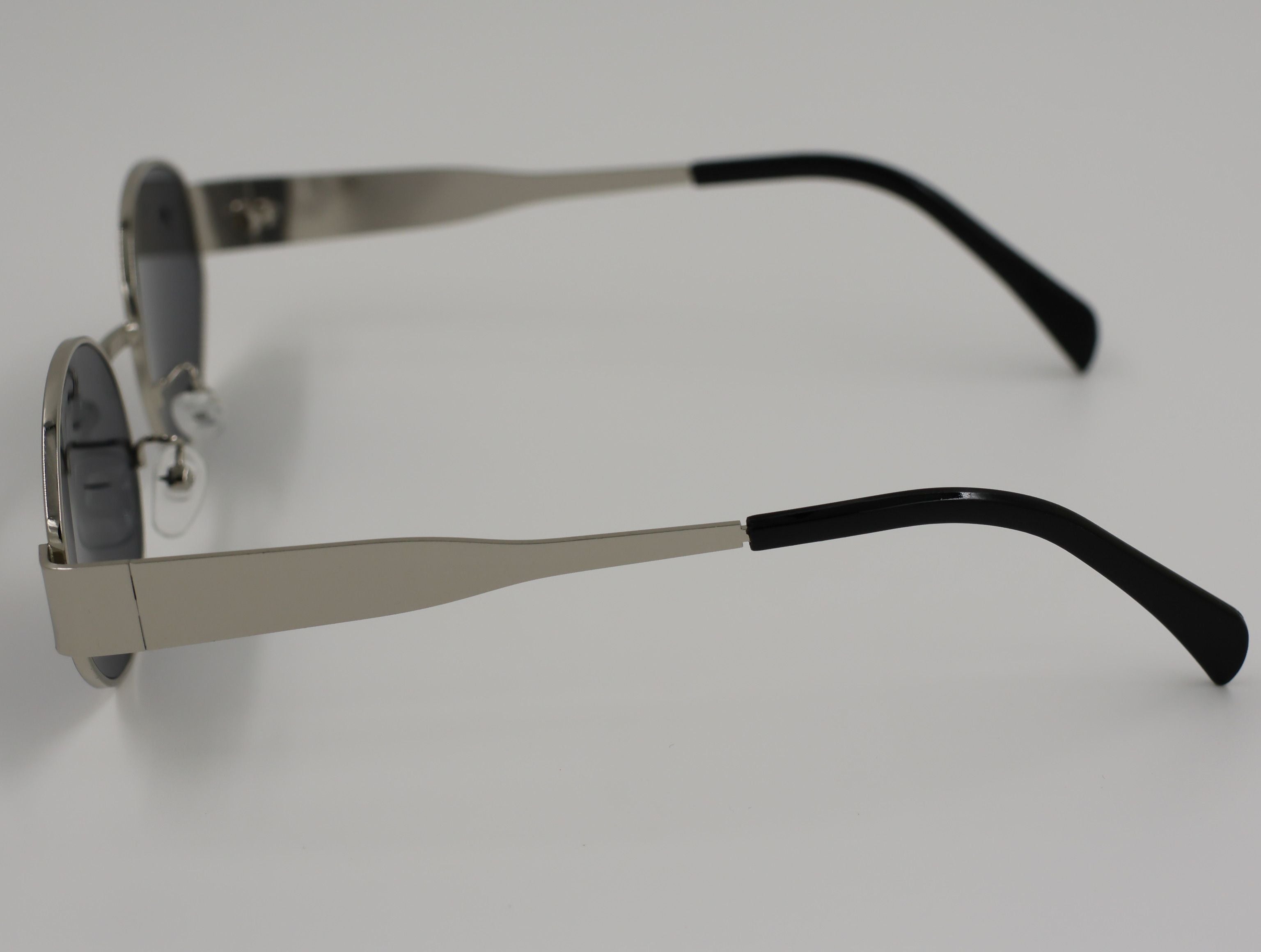 The Aura очки солнцезащитные RGJSYINHUI