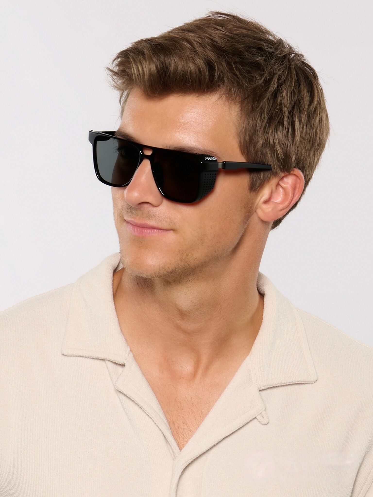 The Aura очки солнцезащитные GS8439LHC2