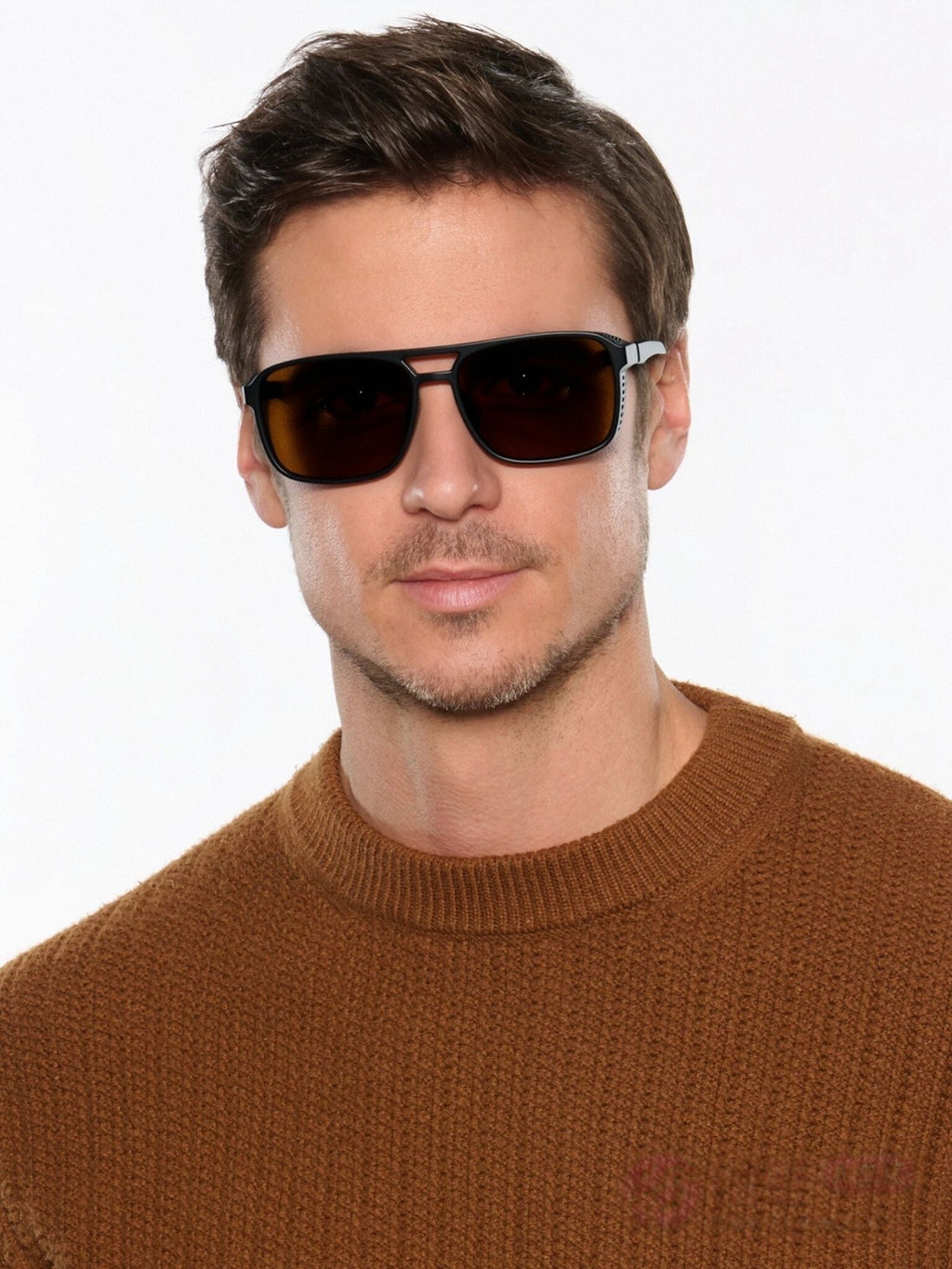 The Aura очки солнцезащитные GS8439KAC4