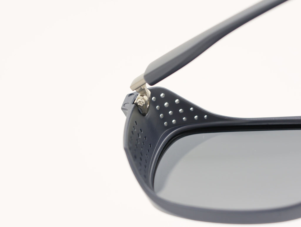 The Aura очки солнцезащитные GS8439LANC3