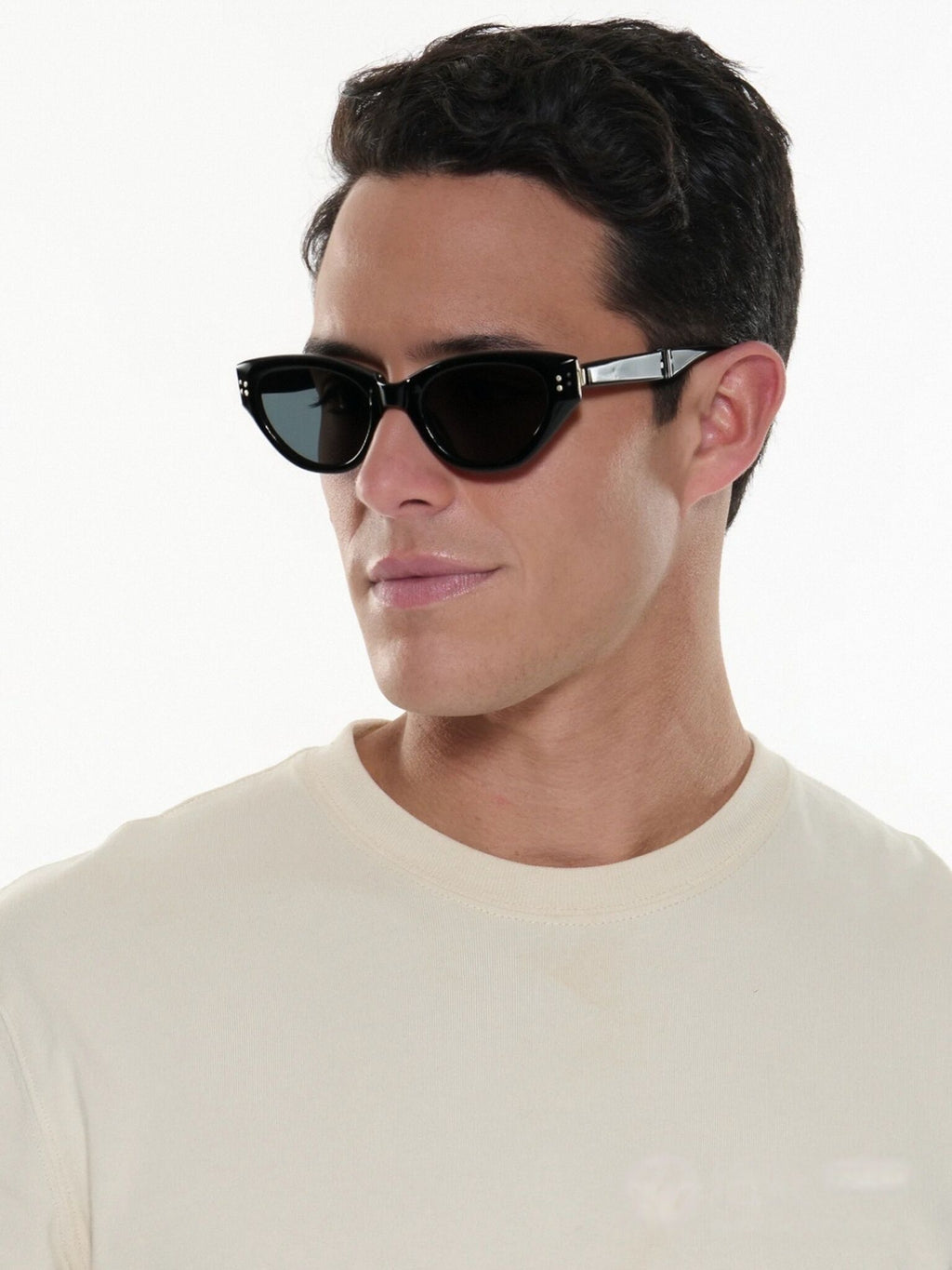 The Aura очки солнцезащитные SBCD008HUI