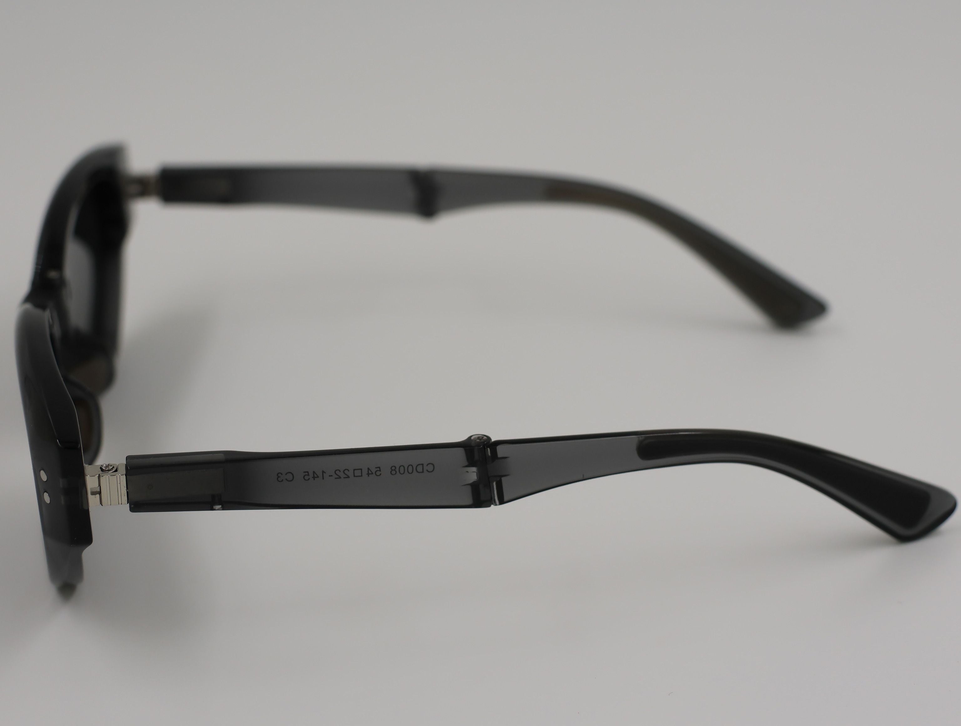 The Aura очки солнцезащитные SBCD008HUI