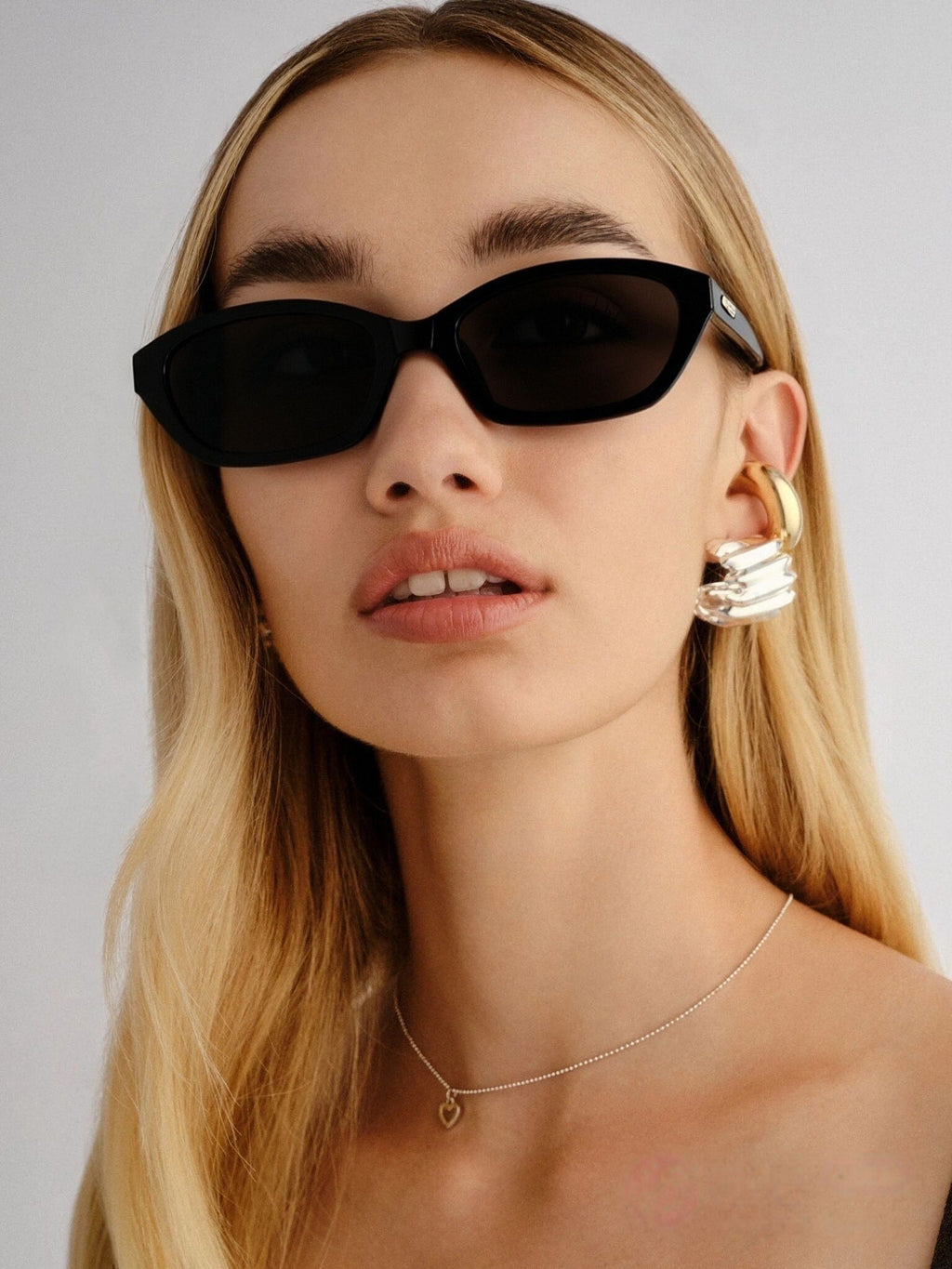 The Aura очки солнцезащитные WY704C1