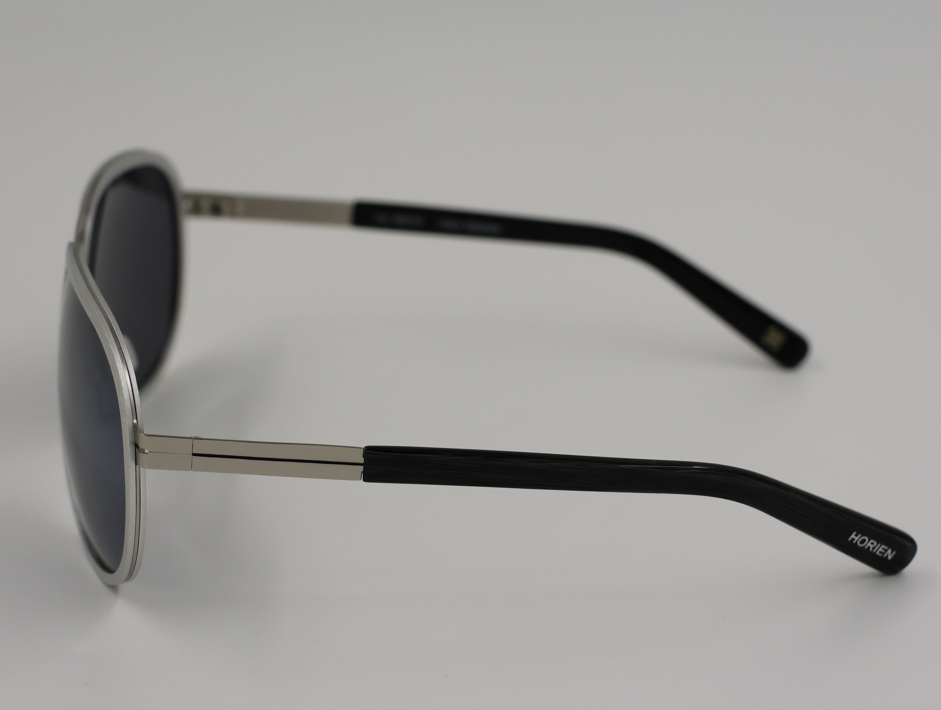 The Aura очки солнцезащитные HN21200-B05-3