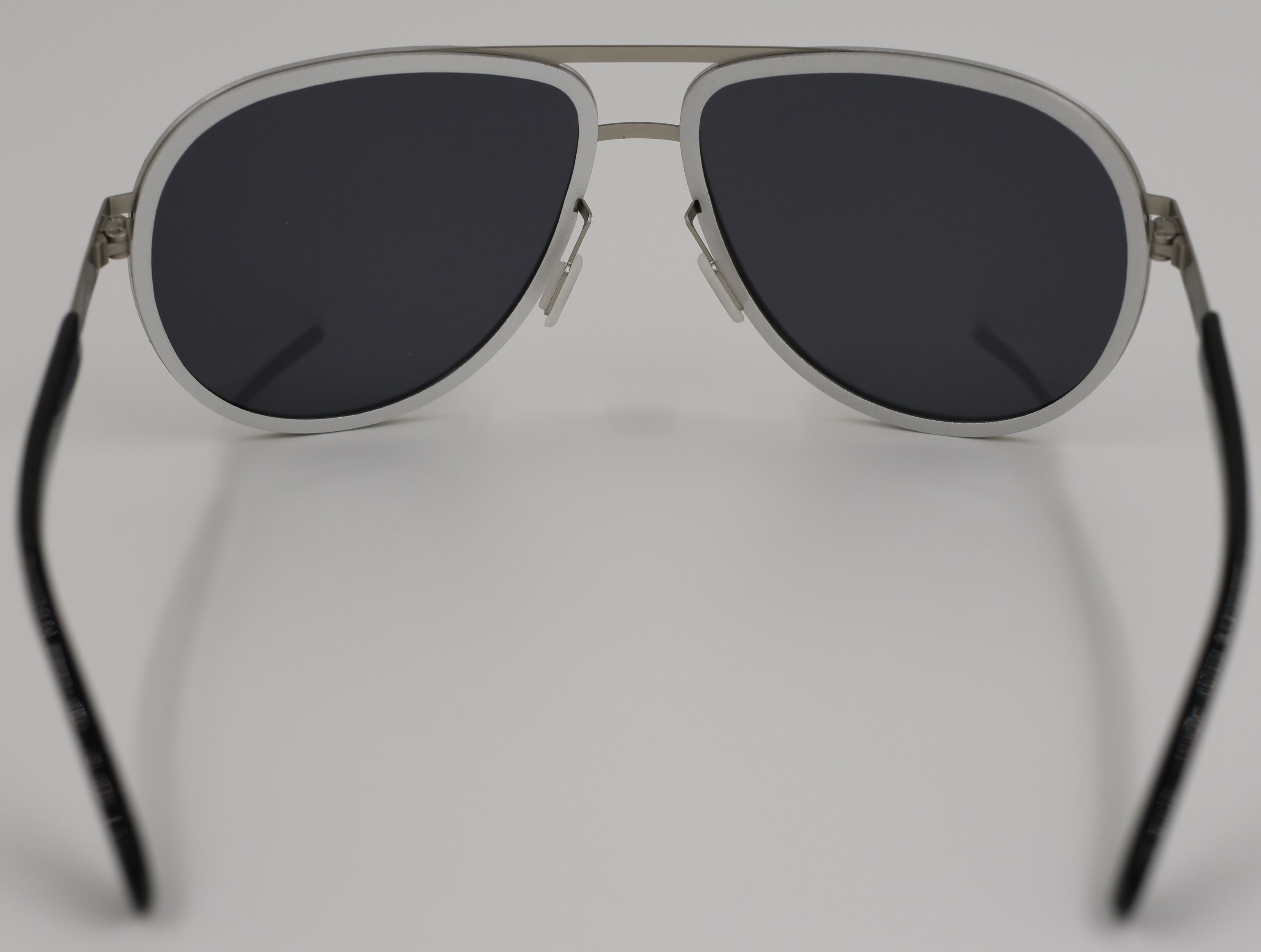 The Aura очки солнцезащитные HN21200-B05-3