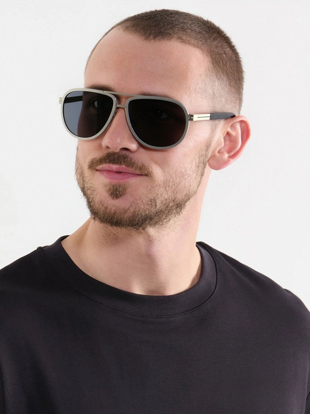 The Aura очки солнцезащитные HN21200-B05-3