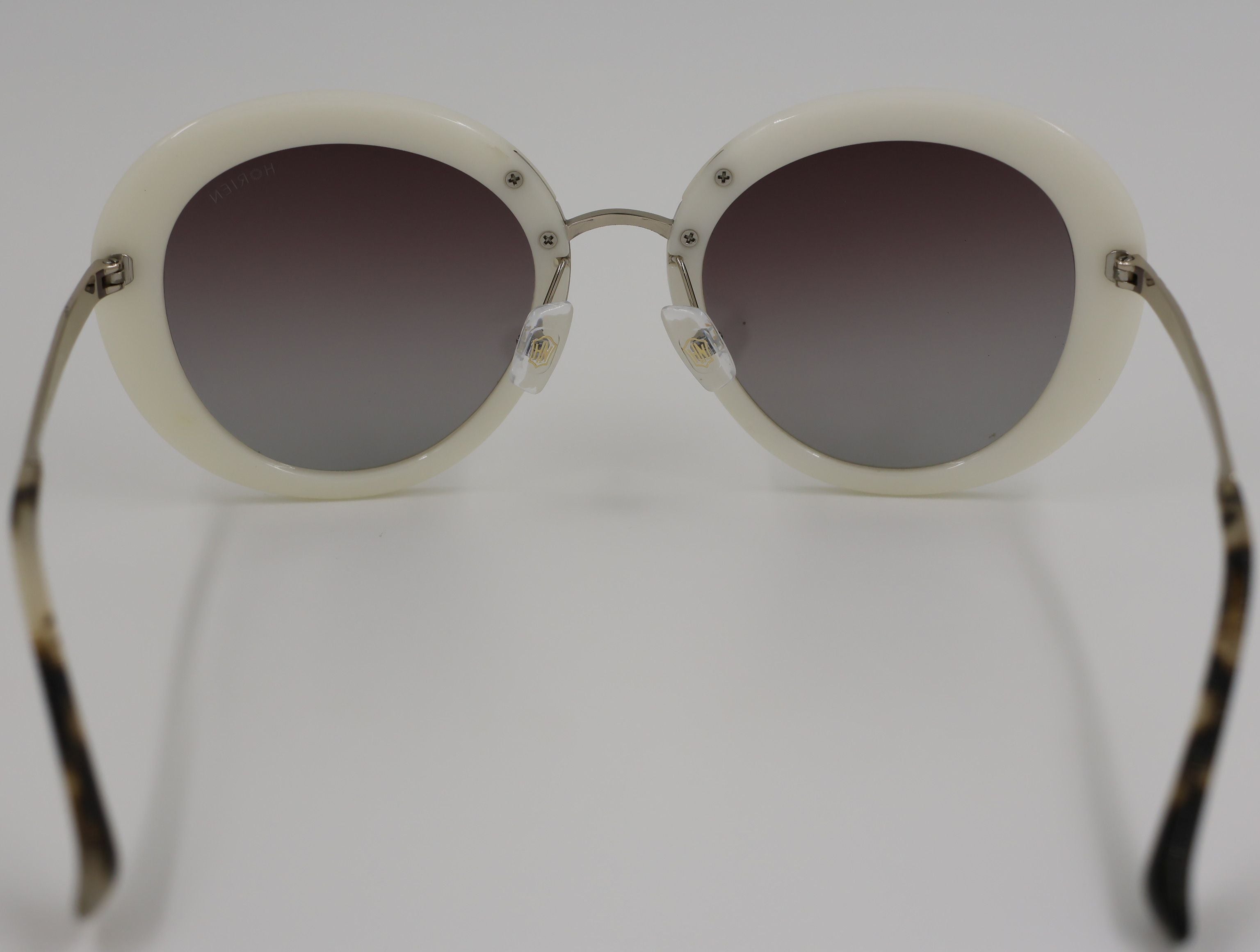 The Aura очки солнцезащитные N6209P16