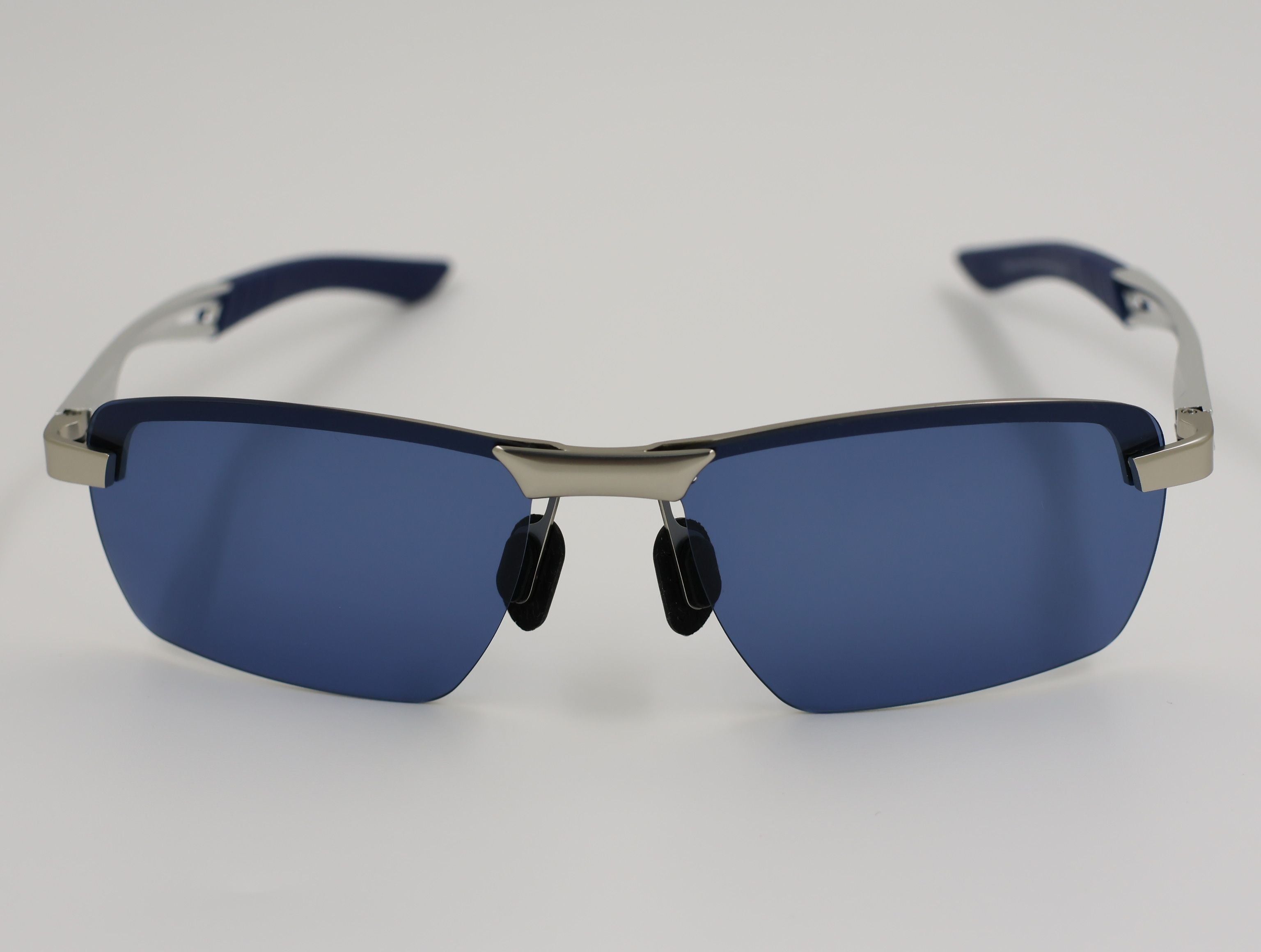 The Aura очки солнцезащитные WDC10-P71