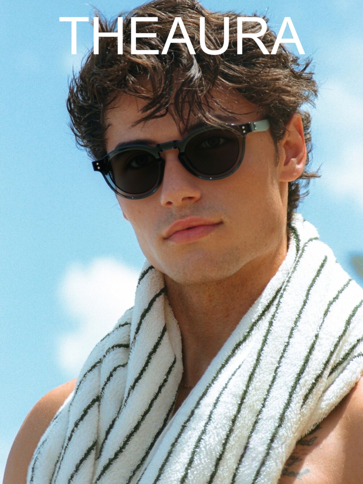 The Aura очки солнцезащитные WY72379C17