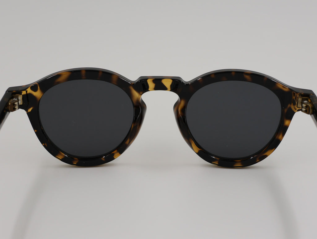 The Aura очки солнцезащитные WY72379C14