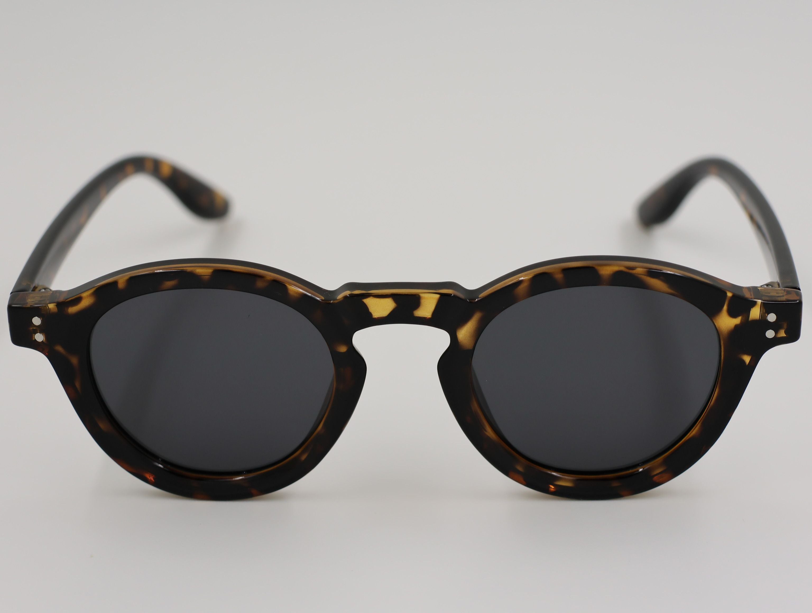 The Aura очки солнцезащитные WY72379C14