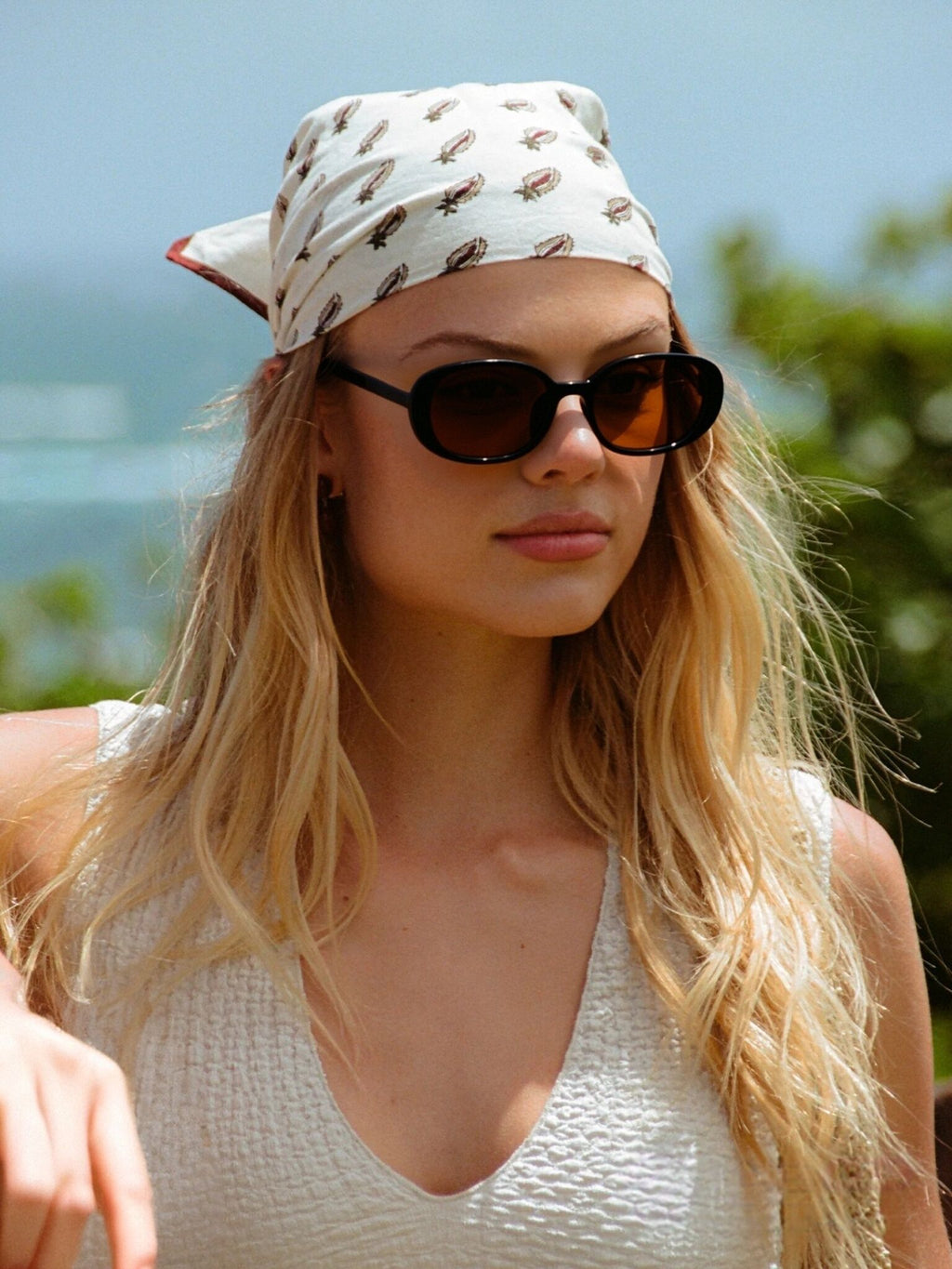 The Aura очки солнцезащитные BC58255C3