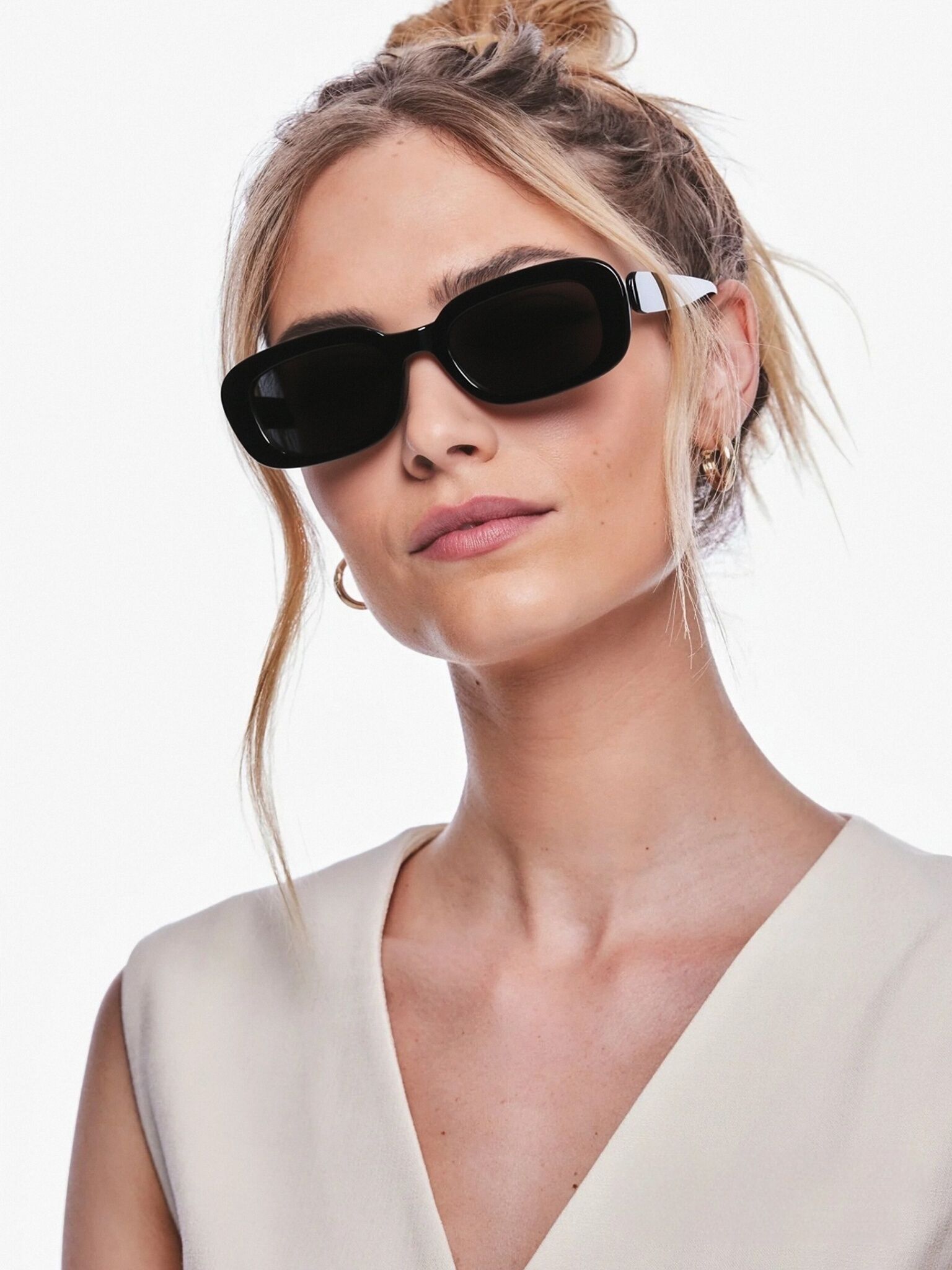 The Aura очки солнцезащитные WY2425C1