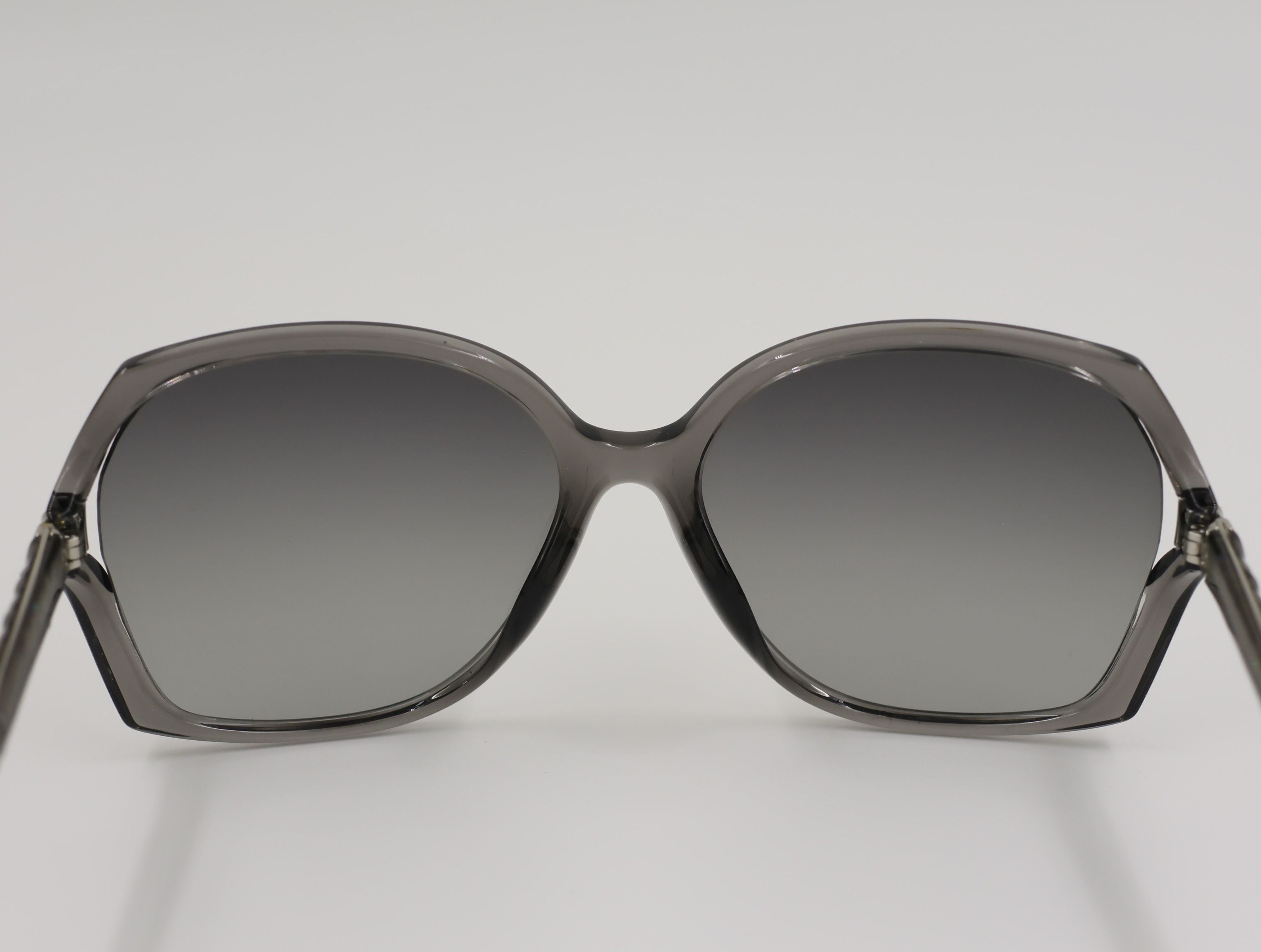 The Aura очки солнцезащитные H8637TR37