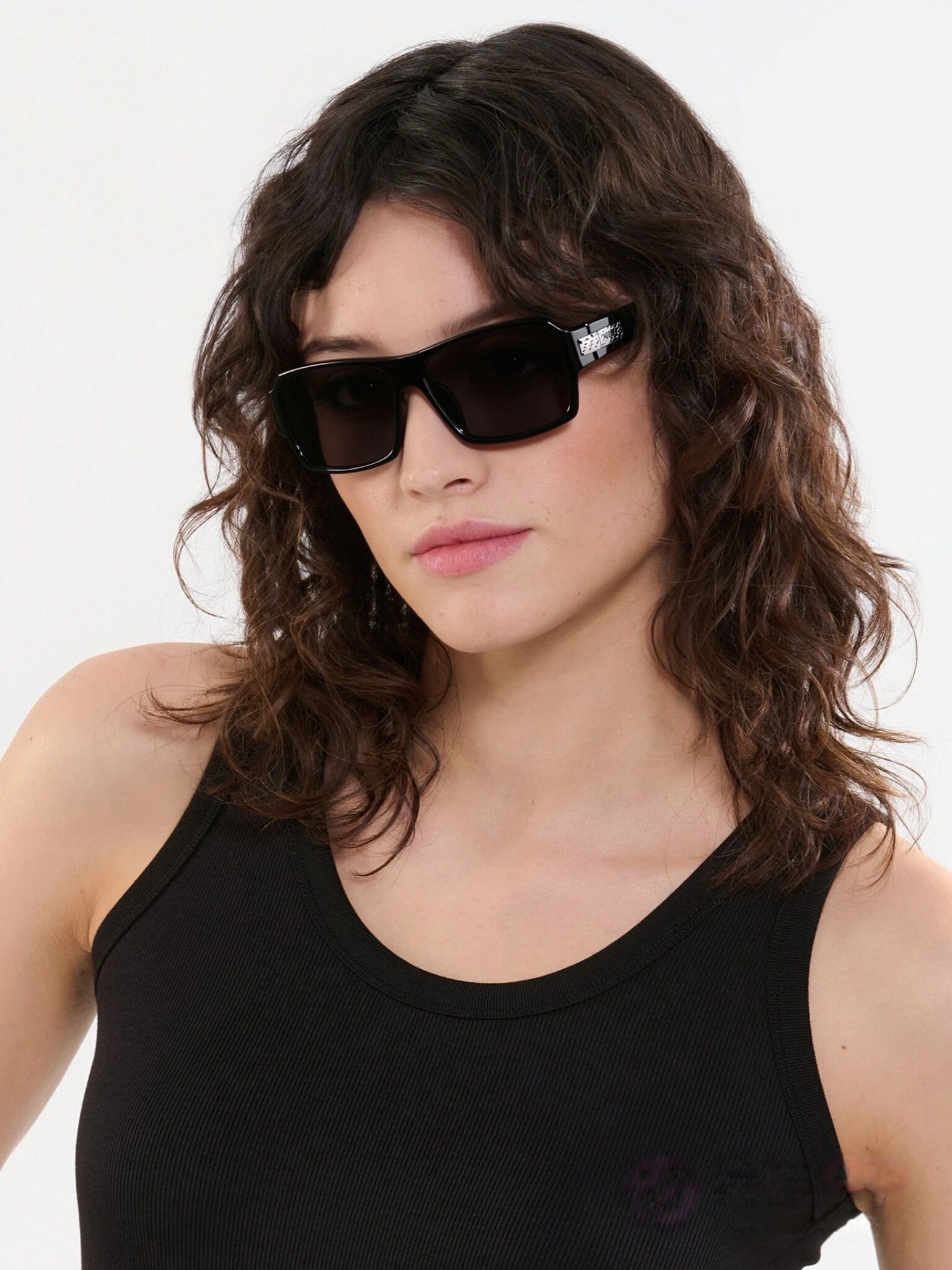 The Aura очки солнцезащитные HN1105-L01P3