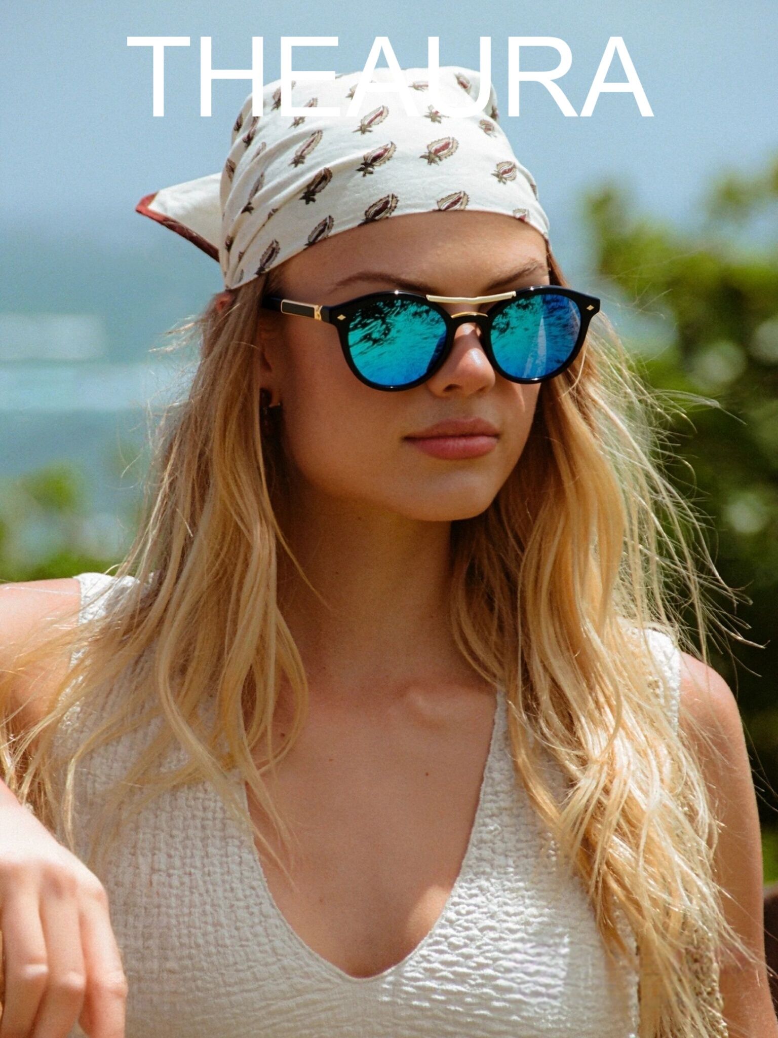 The Aura очки солнцезащитные H8380P57