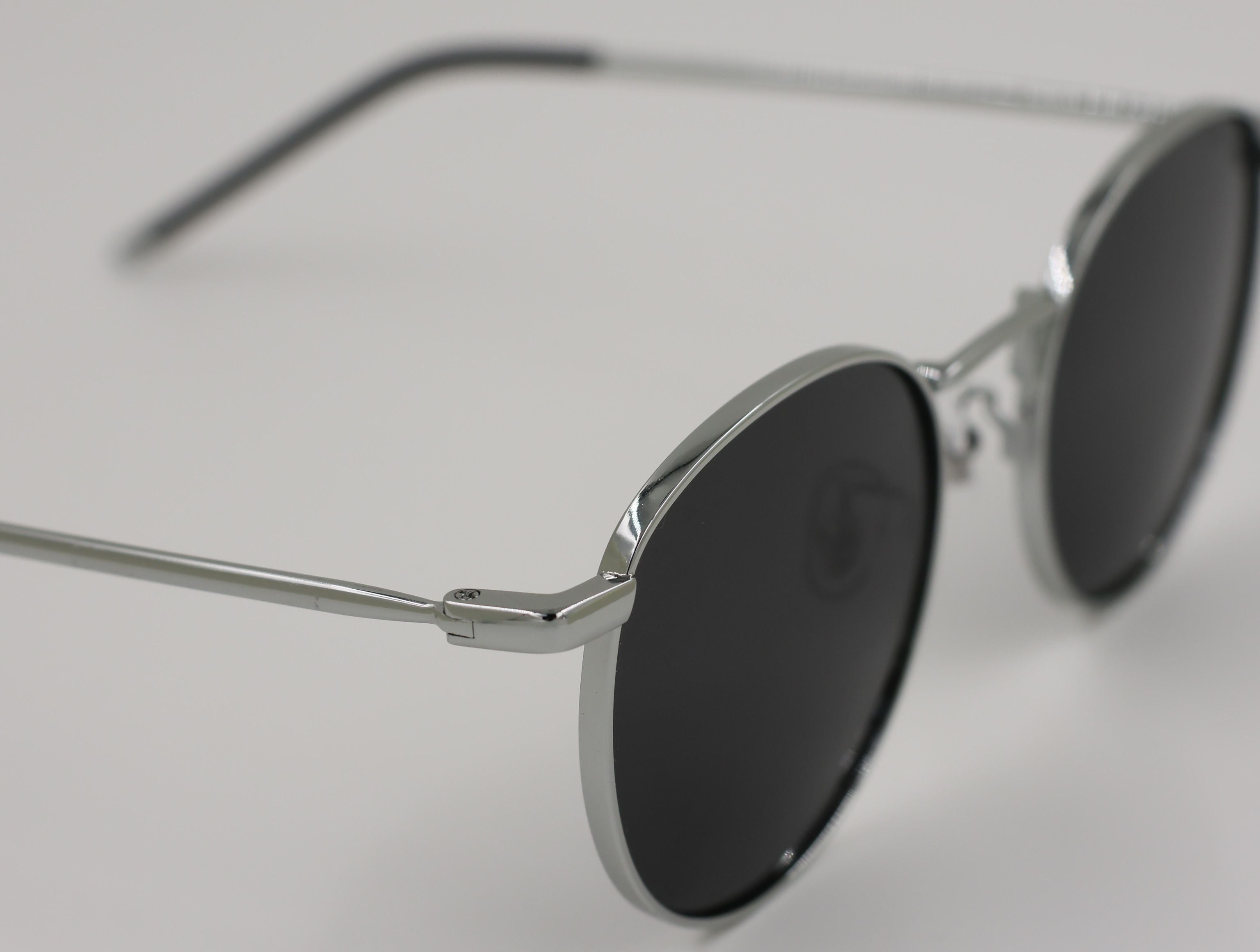 The Aura очки солнцезащитные WYD017C3