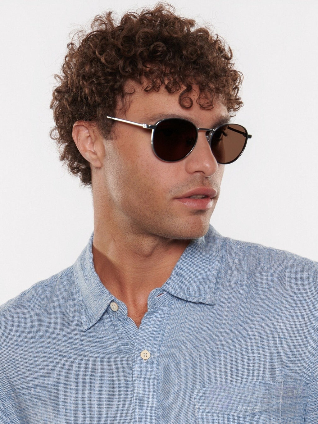 The Aura очки солнцезащитные WYD017C4