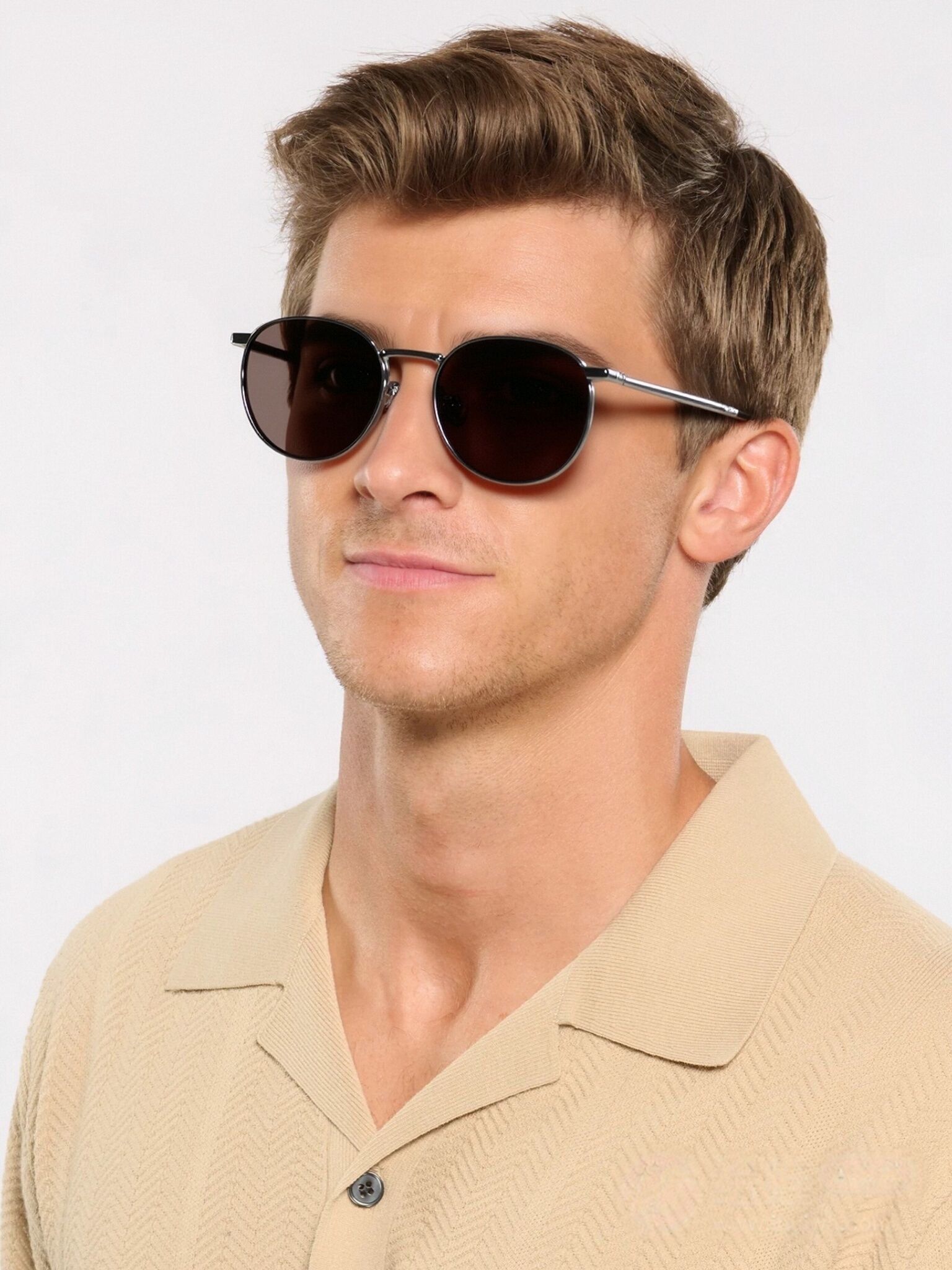 The Aura очки солнцезащитные WYD017C4