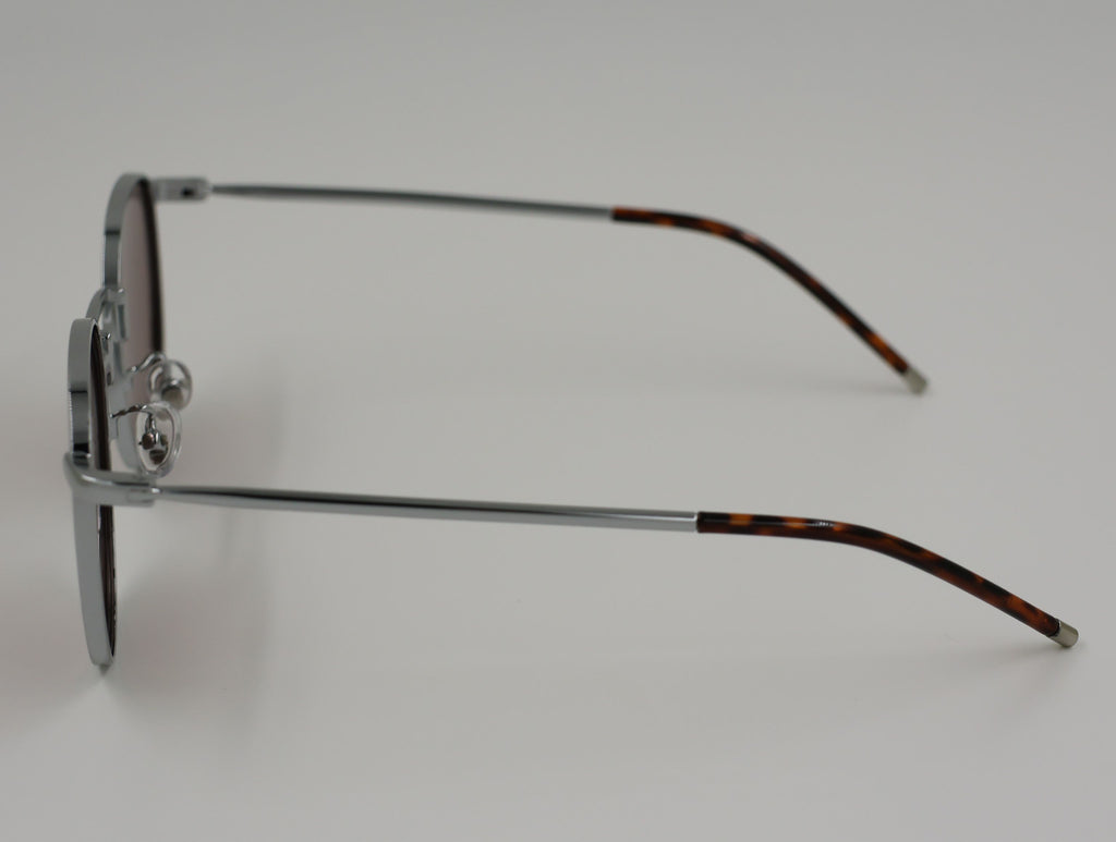 The Aura очки солнцезащитные WYD017C4