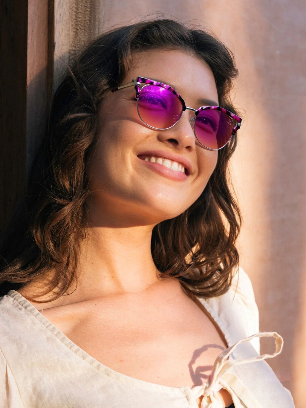 The Aura очки солнцезащитные H8617TD55